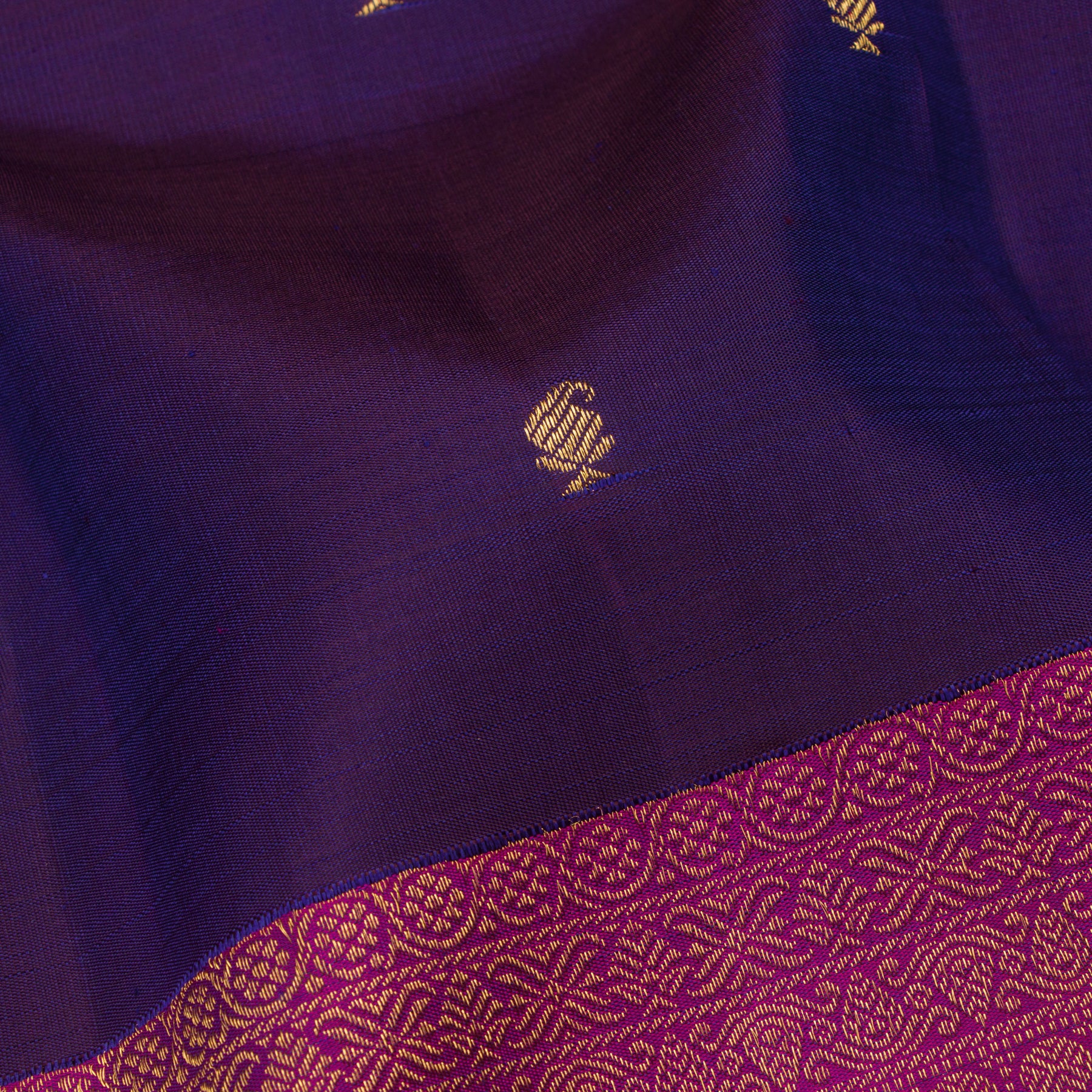 Kanakavalli Kanjivaram Silk Sari 25-595-HS001-02189 - Fabric View
