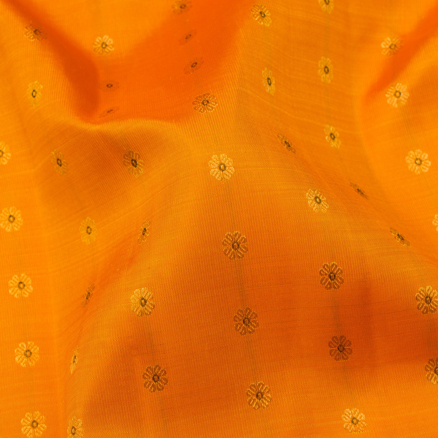 Kanakavalli Kanjivaram Silk Sari 25-595-HS001-02197 - Fabric View