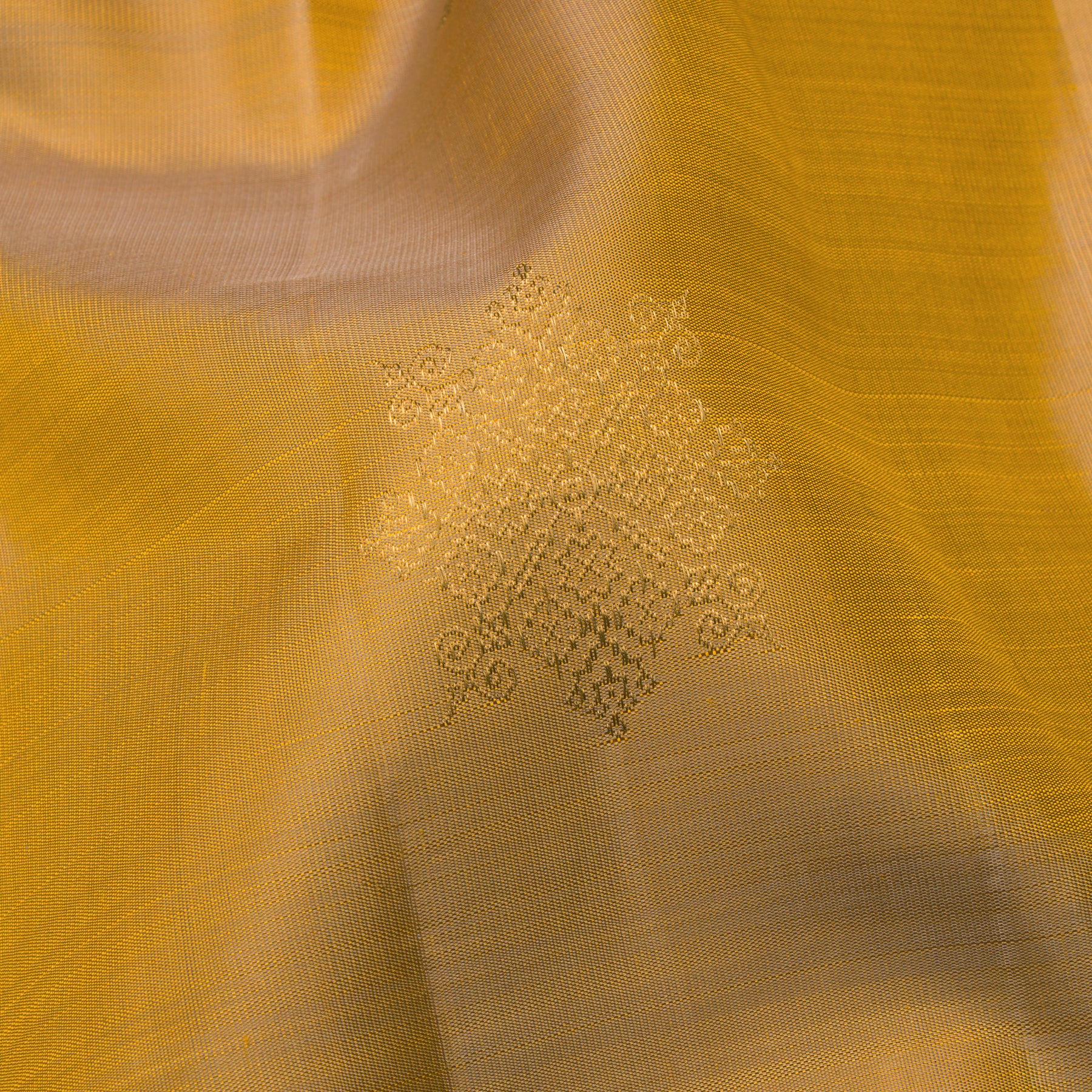 Kanakavalli Kanjivaram Silk Sari 25-595-HS001-02793 - Fabric View