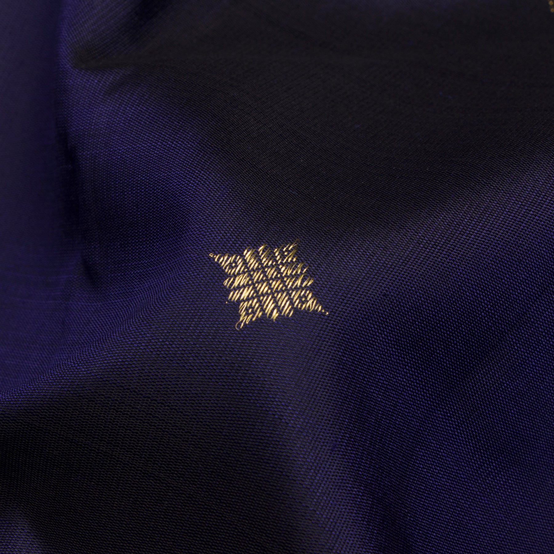 Kanakavalli Kanjivaram Silk Sari 25-595-HS001-02836 - Fabric View
