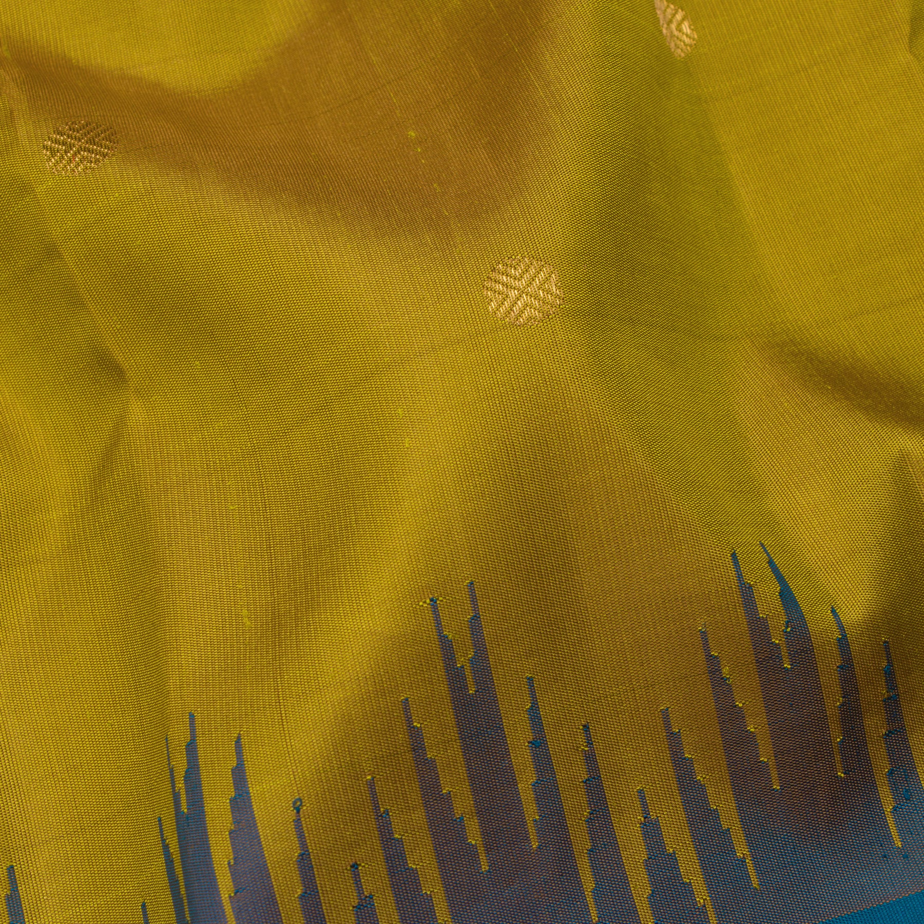 Kanakavalli Kanjivaram Silk Sari 25-595-HS001-02875 - Fabric View