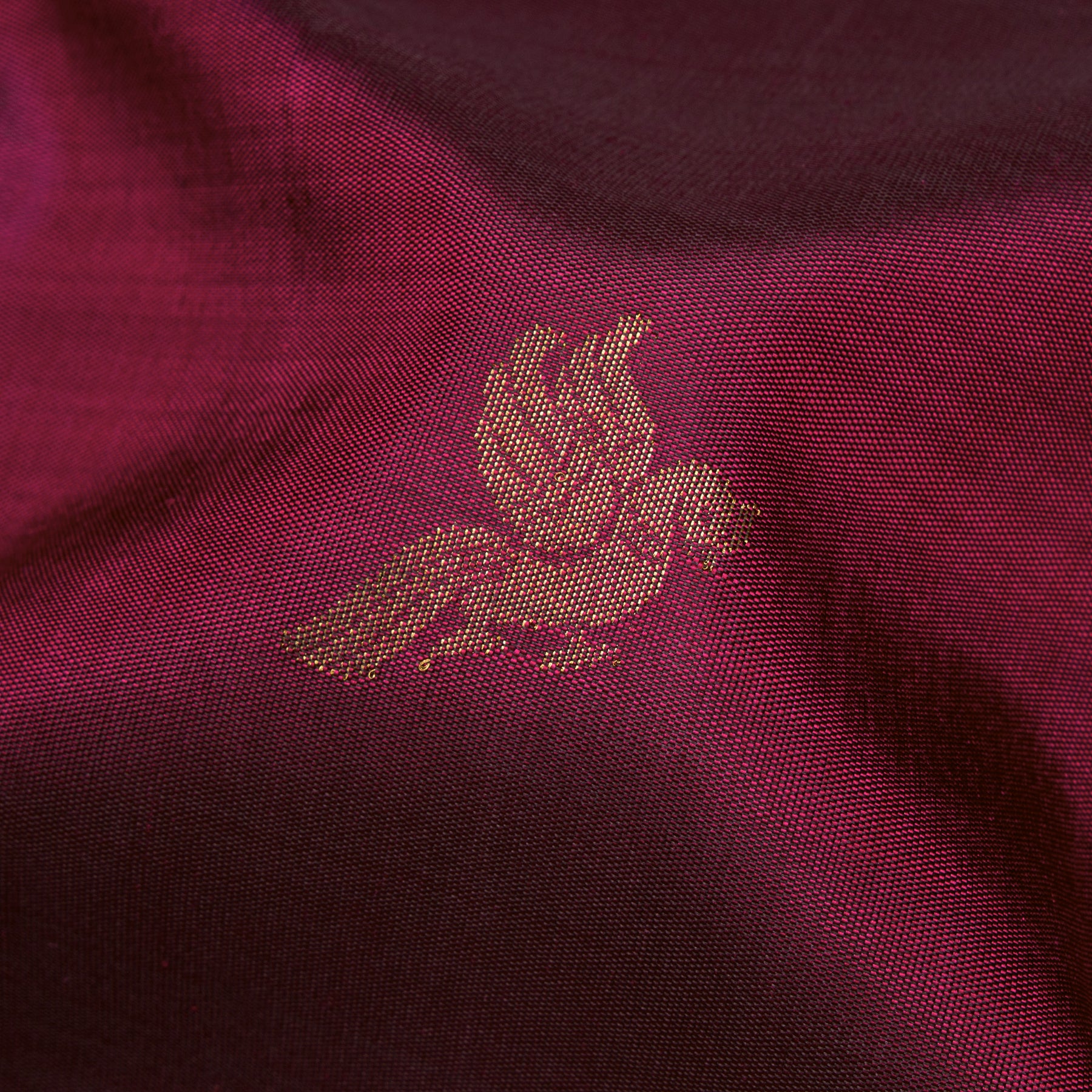 Kanakavalli Kanjivaram Silk Sari 25-595-HS001-04725 - Fabric View