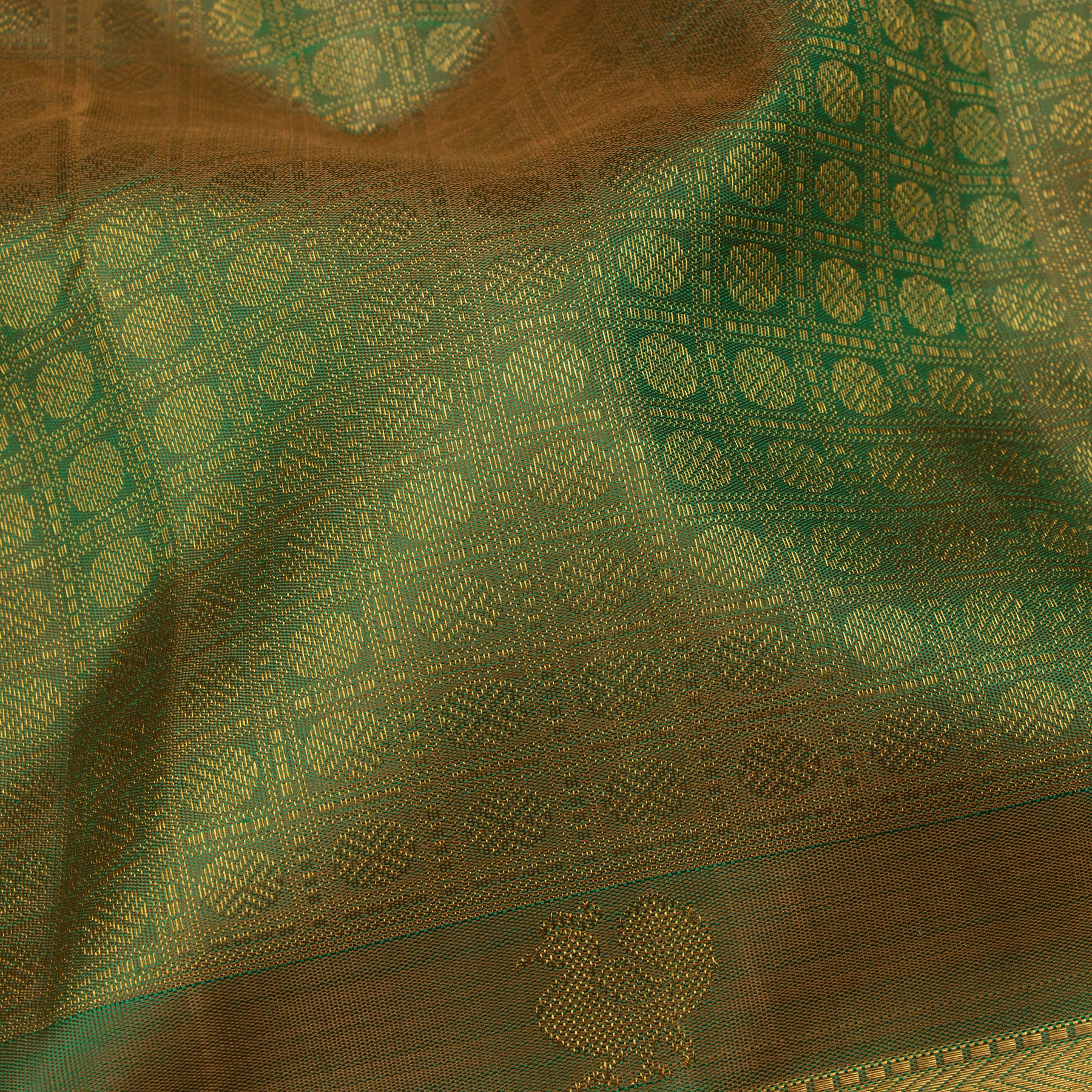 Kanakavalli Kanjivaram Silk Sari 25-595-HS001-04811