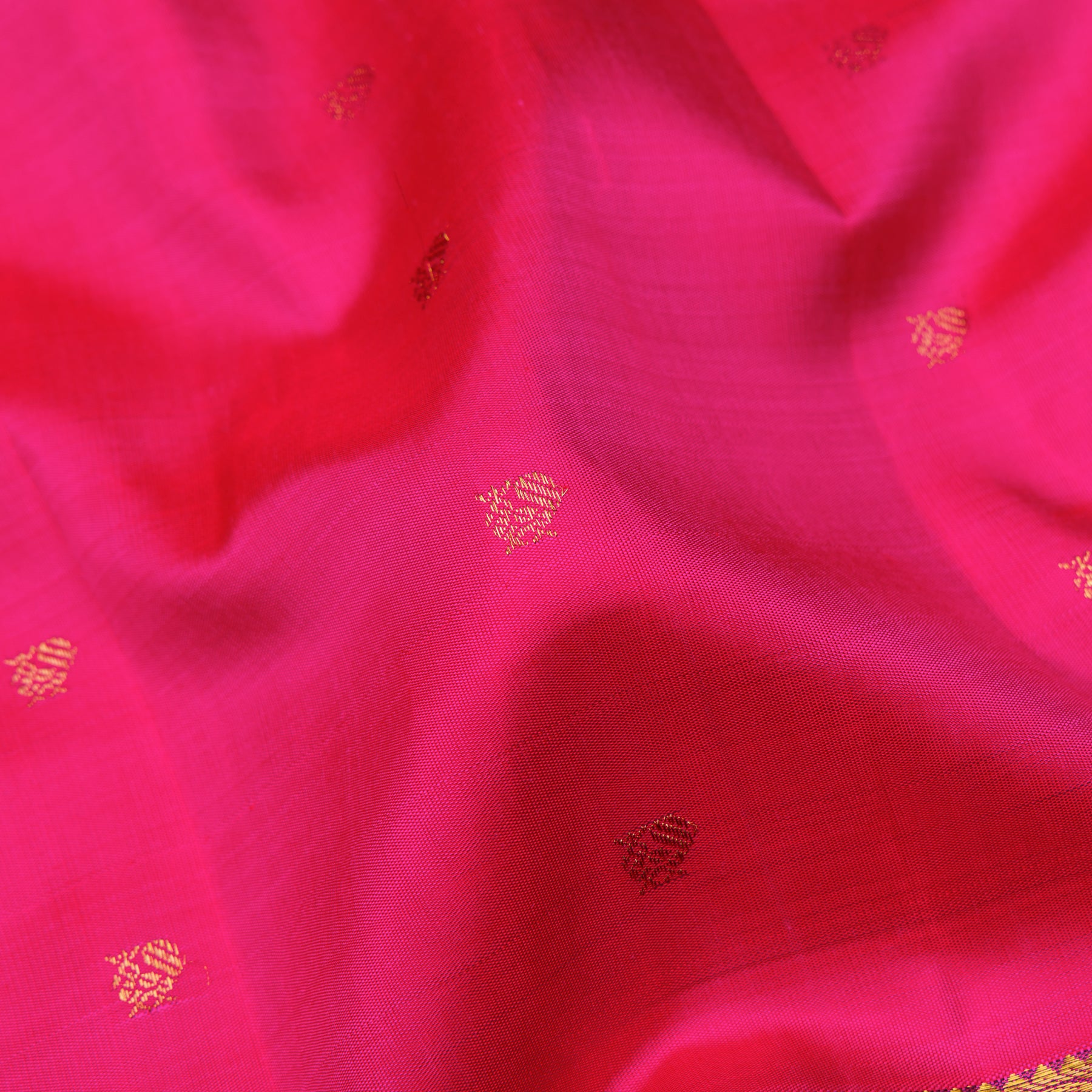 Kanakavalli Kanjivaram Silk Sari 25-595-HS001-05943 - Fabric View
