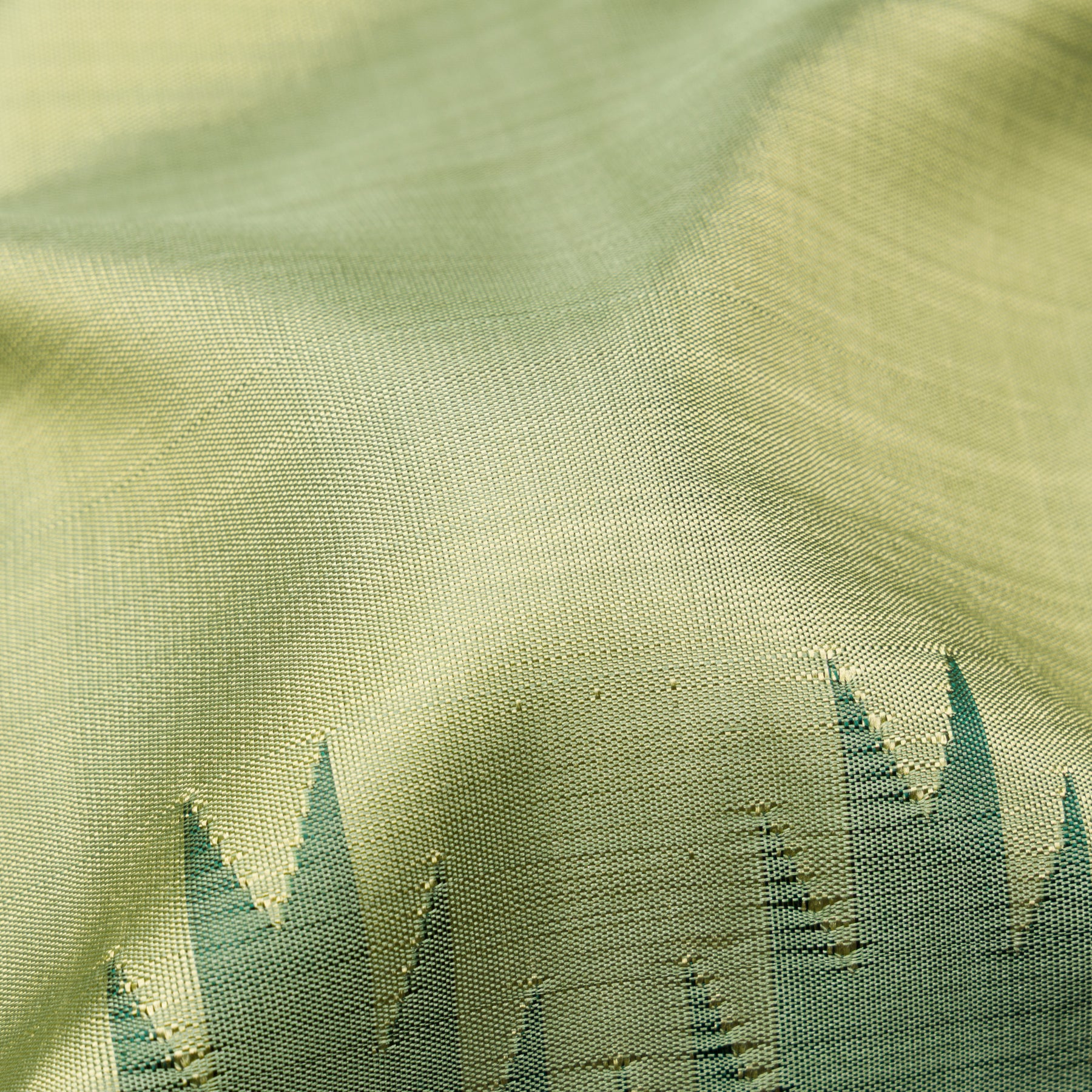 Kanakavalli Kanjivaram Silk Sari 25-595-HS001-05970 - Fabric View