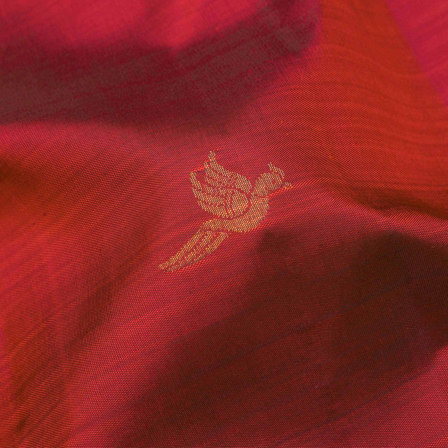 Kanakavalli Kanjivaram Silk Sari 25-595-HS001-06972 - Fabric View