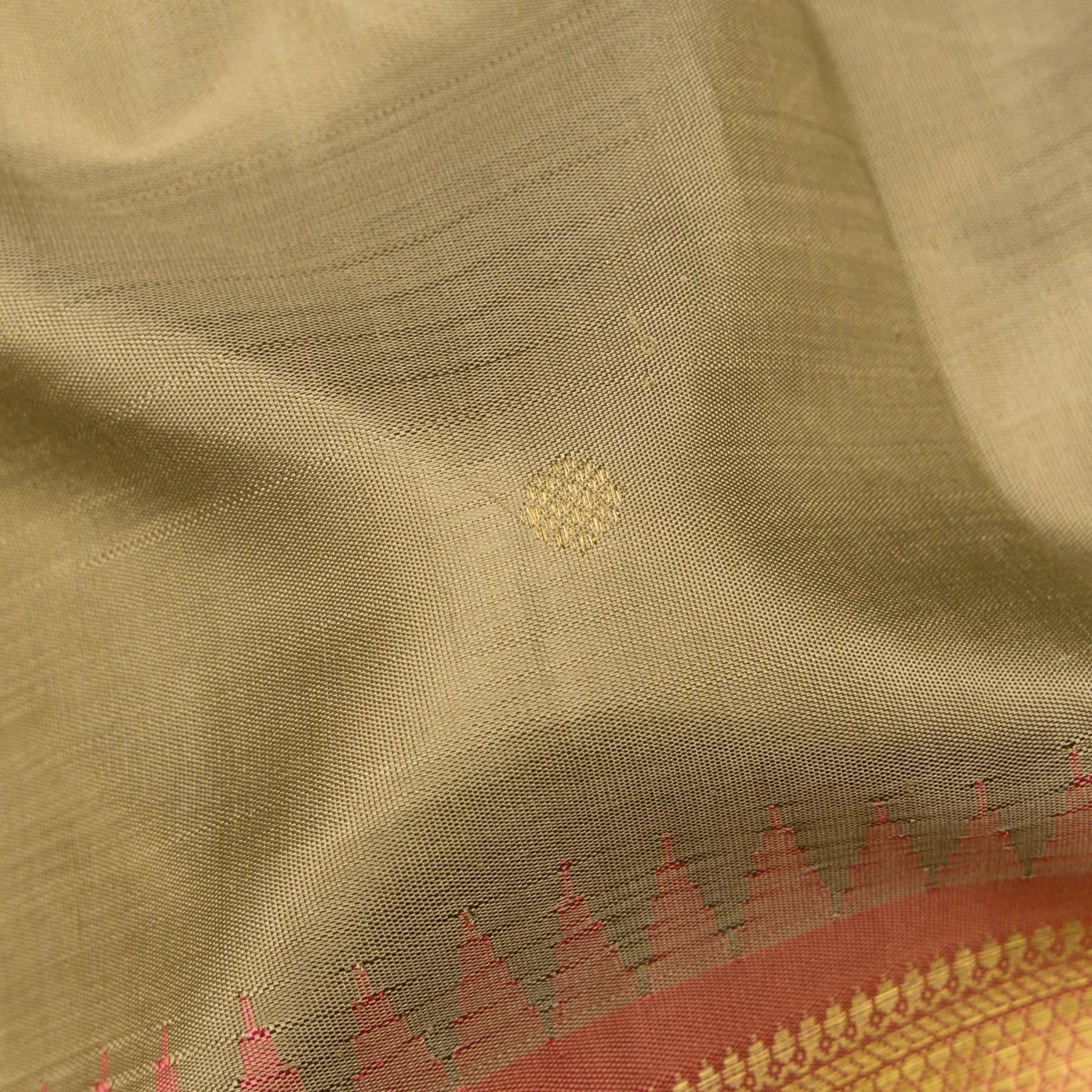 Kanakavalli Kanjivaram Silk Sari 25-595-HS001-07039 - Fabric View