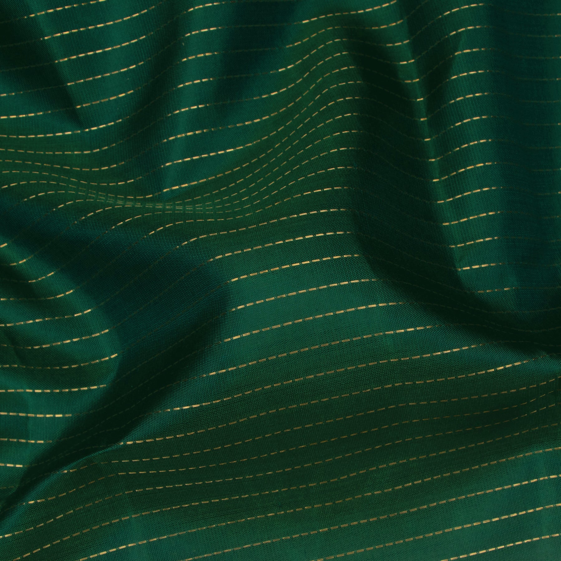 Kanakavalli Kanjivaram Silk Sari 25-595-HS001-07044 - Fabric View