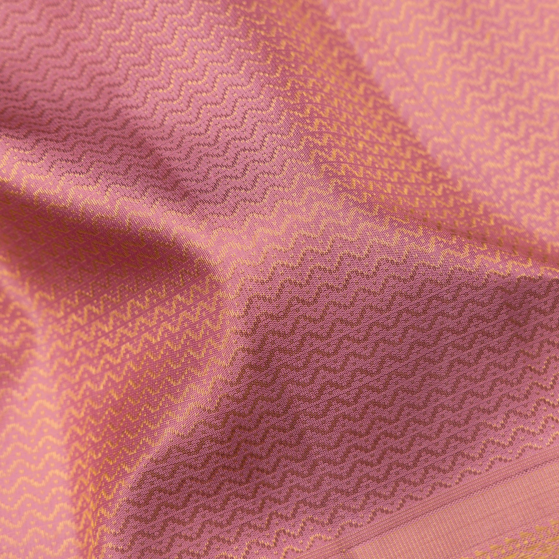 Kanakavalli Kanjivaram Silk Sari 25-595-HS001-07056 - Fabric View