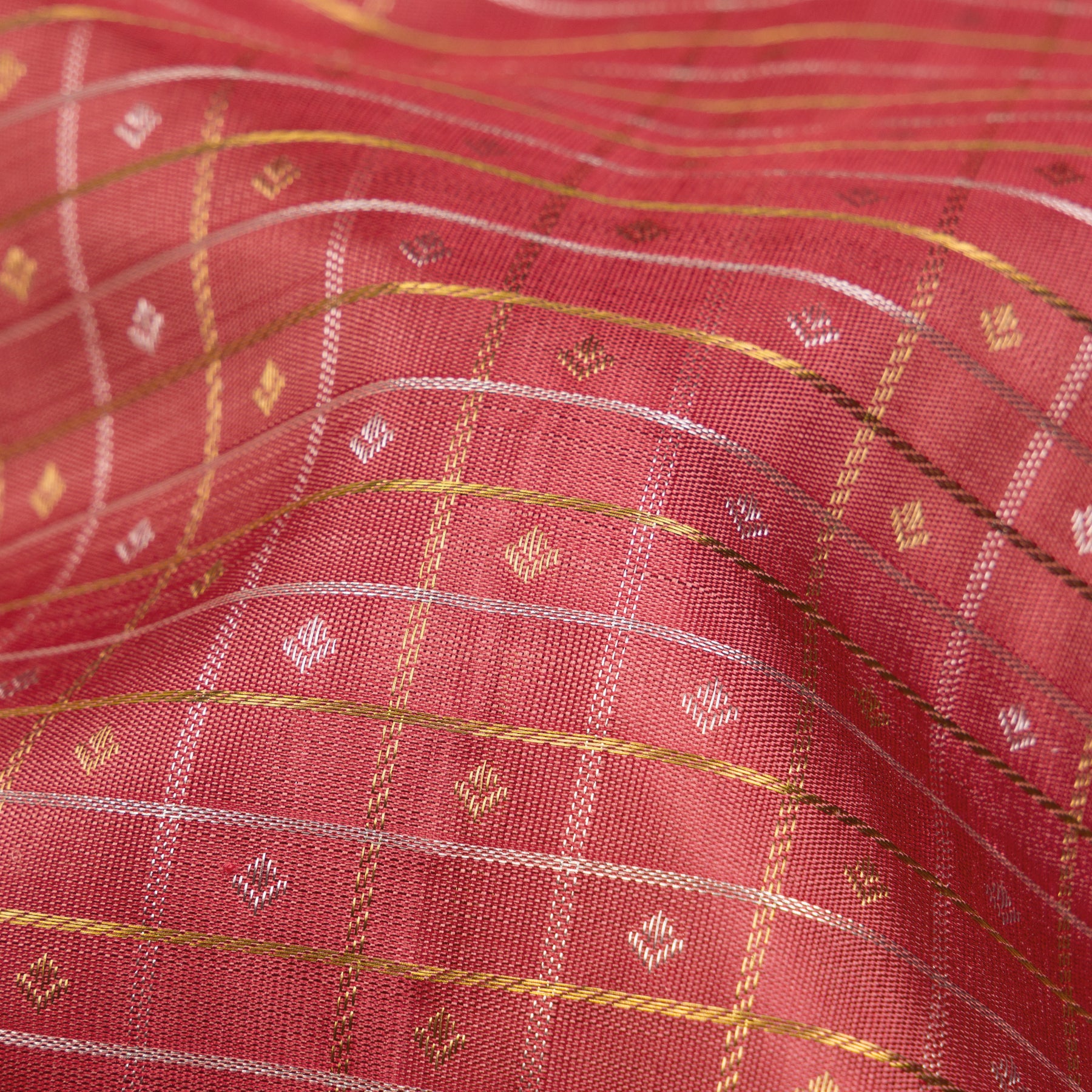 Kanakavalli Kanjivaram Silk Sari 25-595-HS001-07051 - Fabric View
