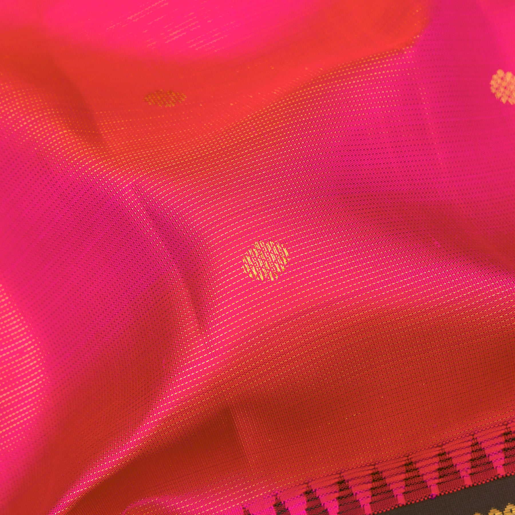 Kanakavalli Kanjivaram Silk Sari 25-595-HS001-07080 - Fabric View