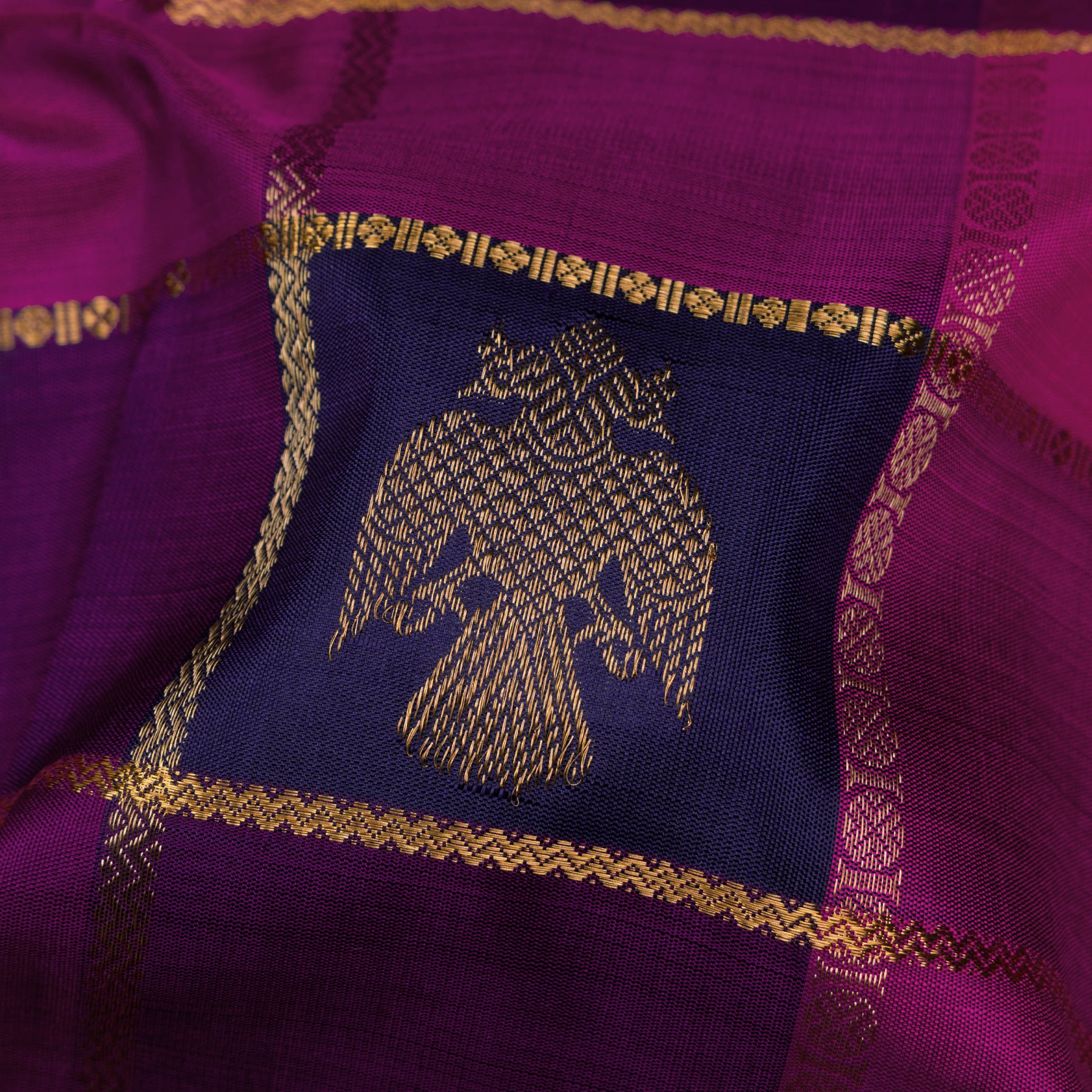 Kanakavalli Kanjivaram Silk Sari 25-595-HS001-07326