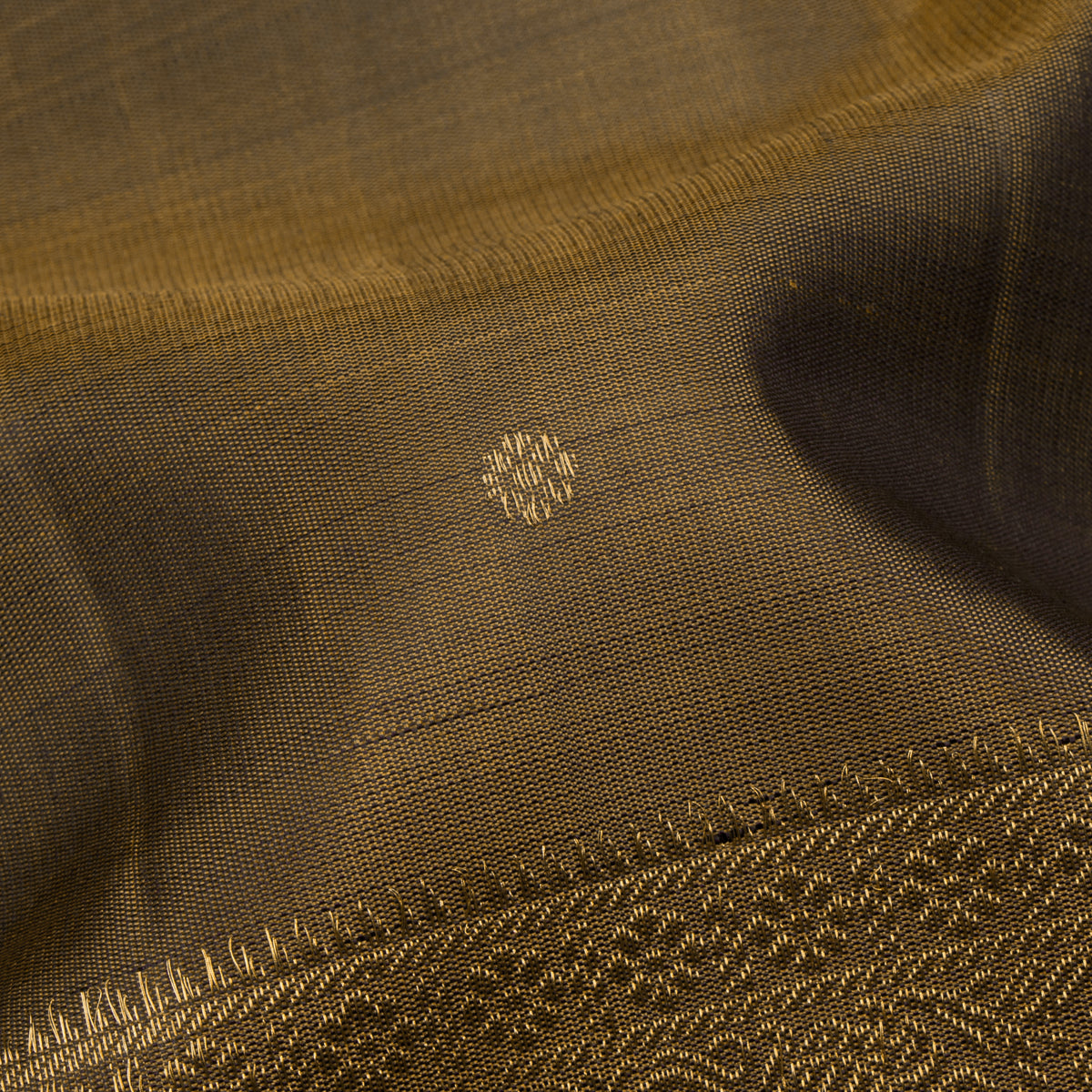 Kanakavalli Kanjivaram Silk Sari 25-595-HS001-09490 - Fabric Vuiew