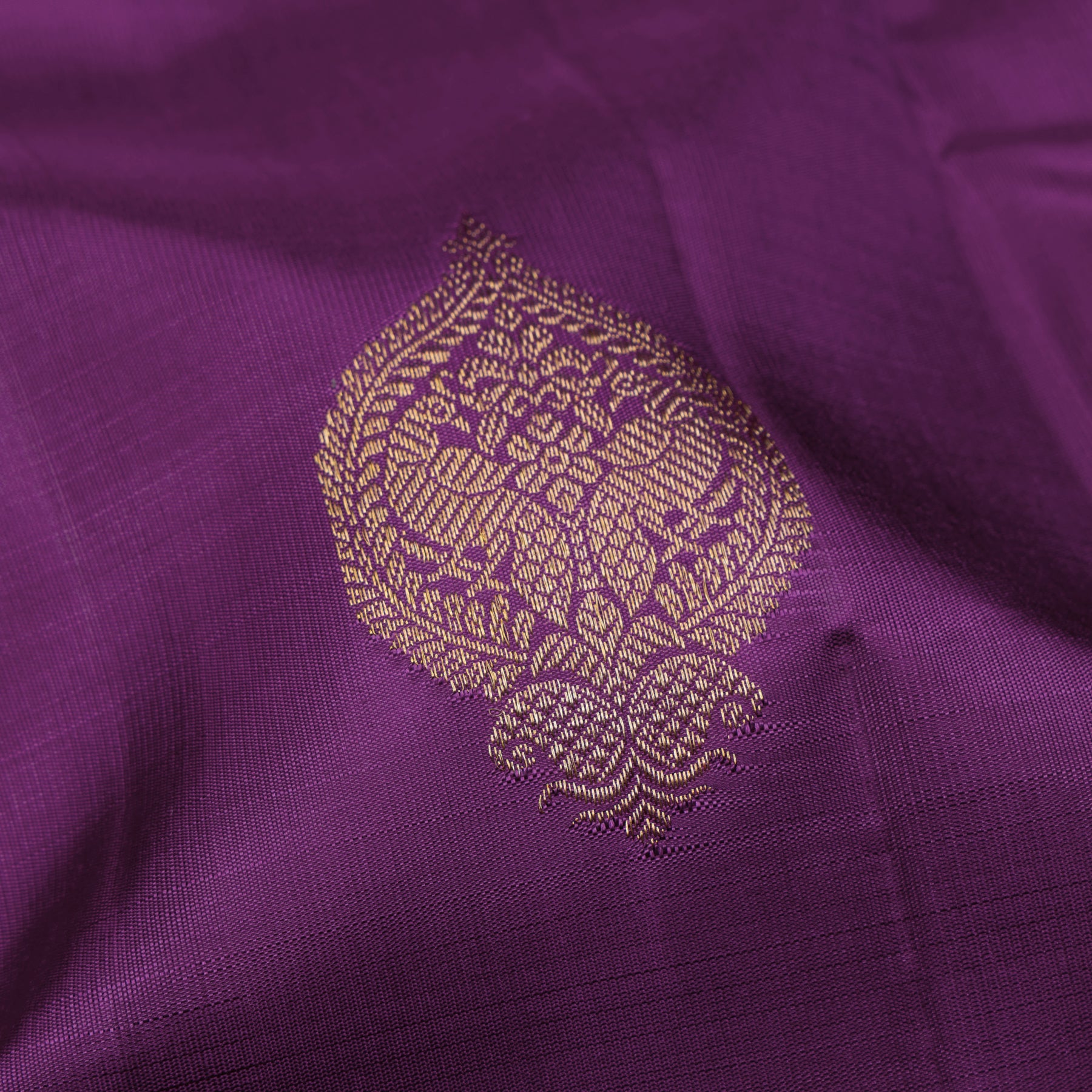 Kanakavalli Kanjivaram Silk Sari 25-595-HS001-10533 - Fabric View
