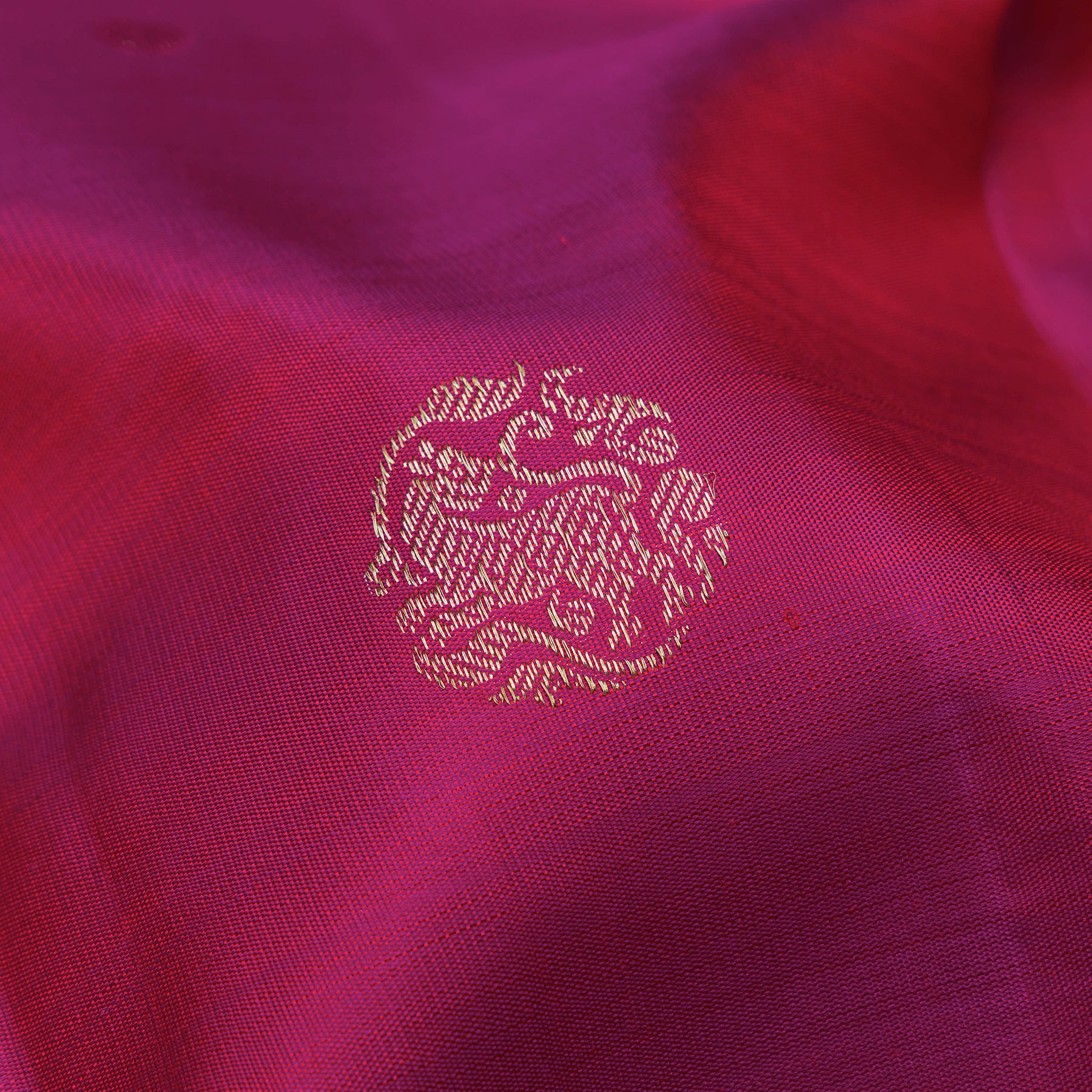 Kanakavalli Kanjivaram Silk Sari 25-595-HS001-10549 - Fabric View