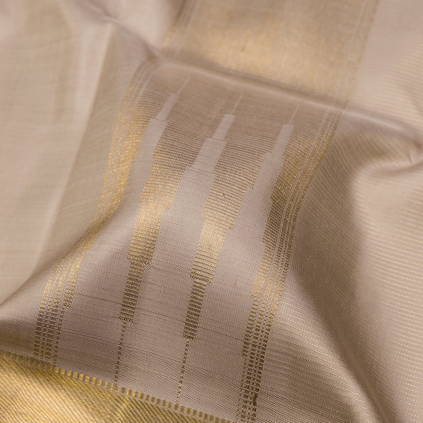 Kanakavalli Kanjivaram Silk Angavastram CO-ORD 25-599-AF001-10267 - Fabric View