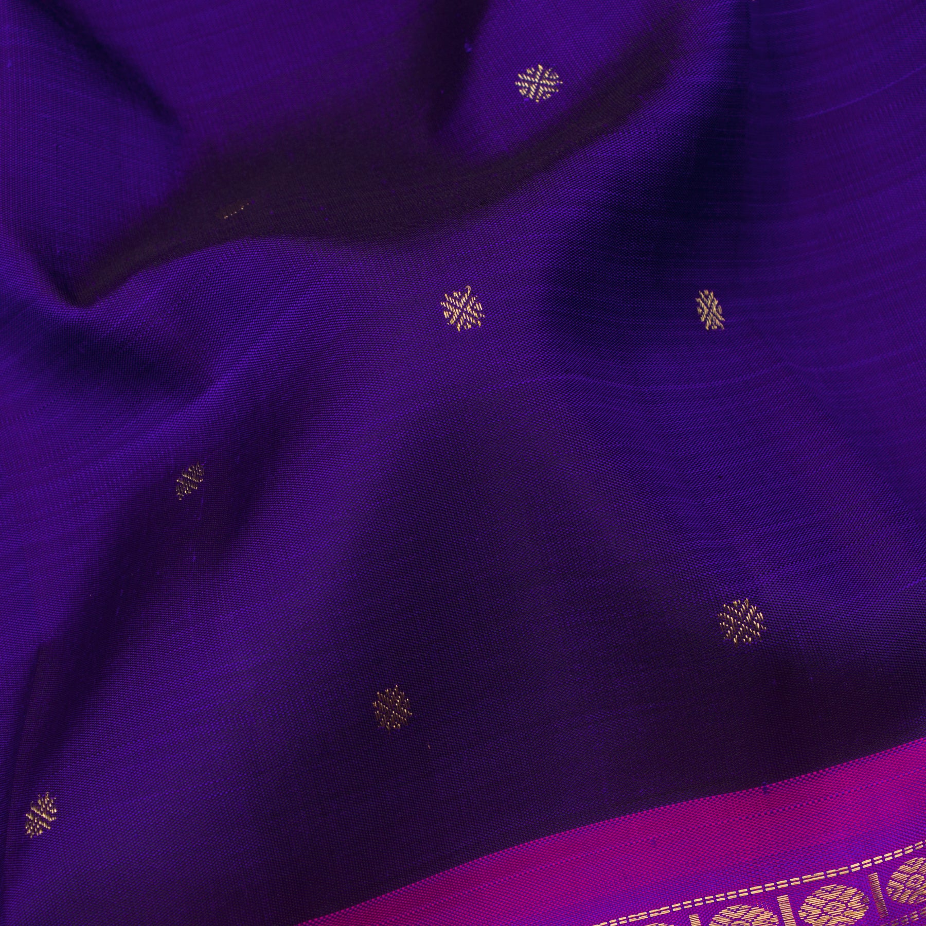 Kanakavalli Kanjivaram Silk Sari 25-599-HS001-01061 - Fabric View