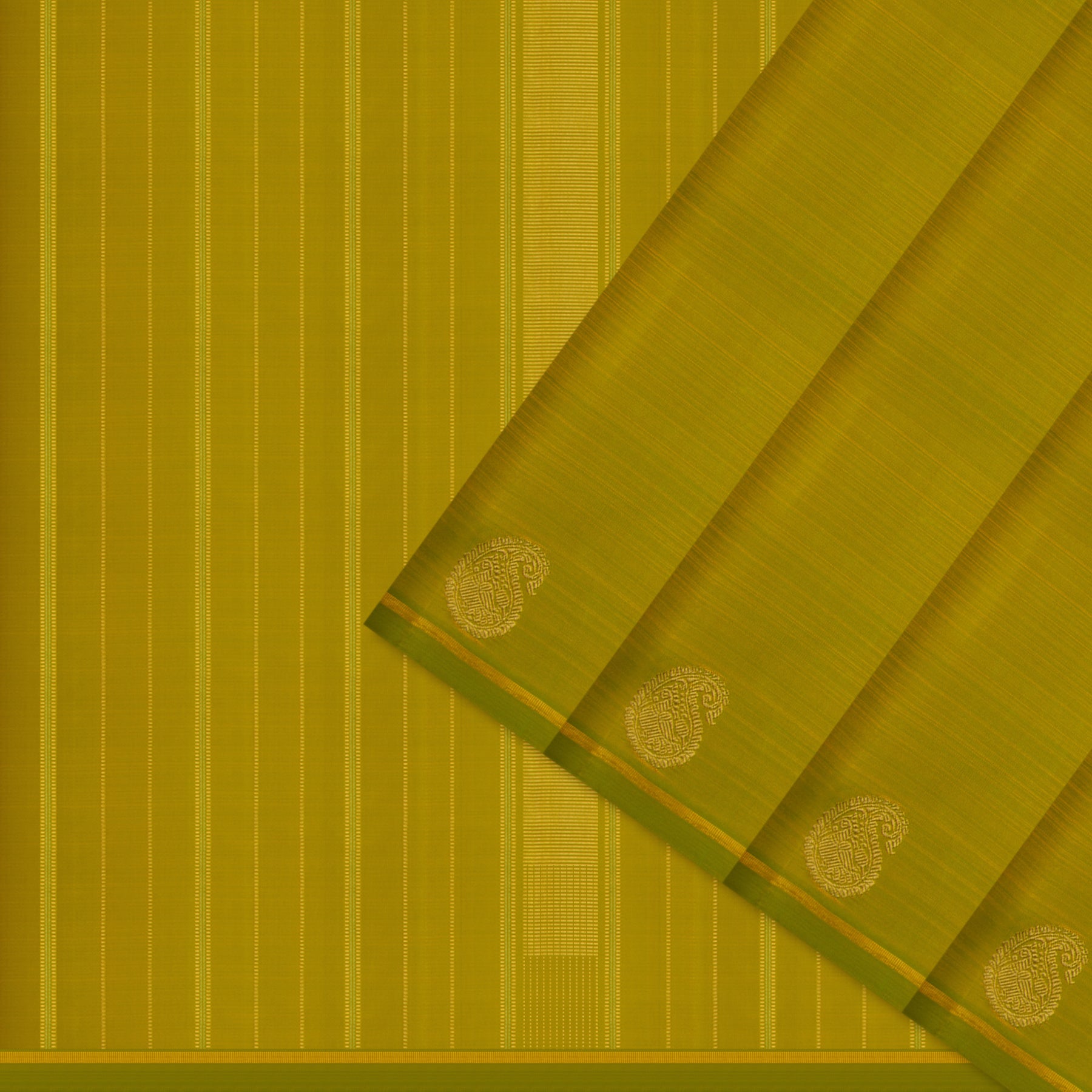 Kanakavalli Kanjivaram Silk Sari 25-599-HS001-01476 - Cover View