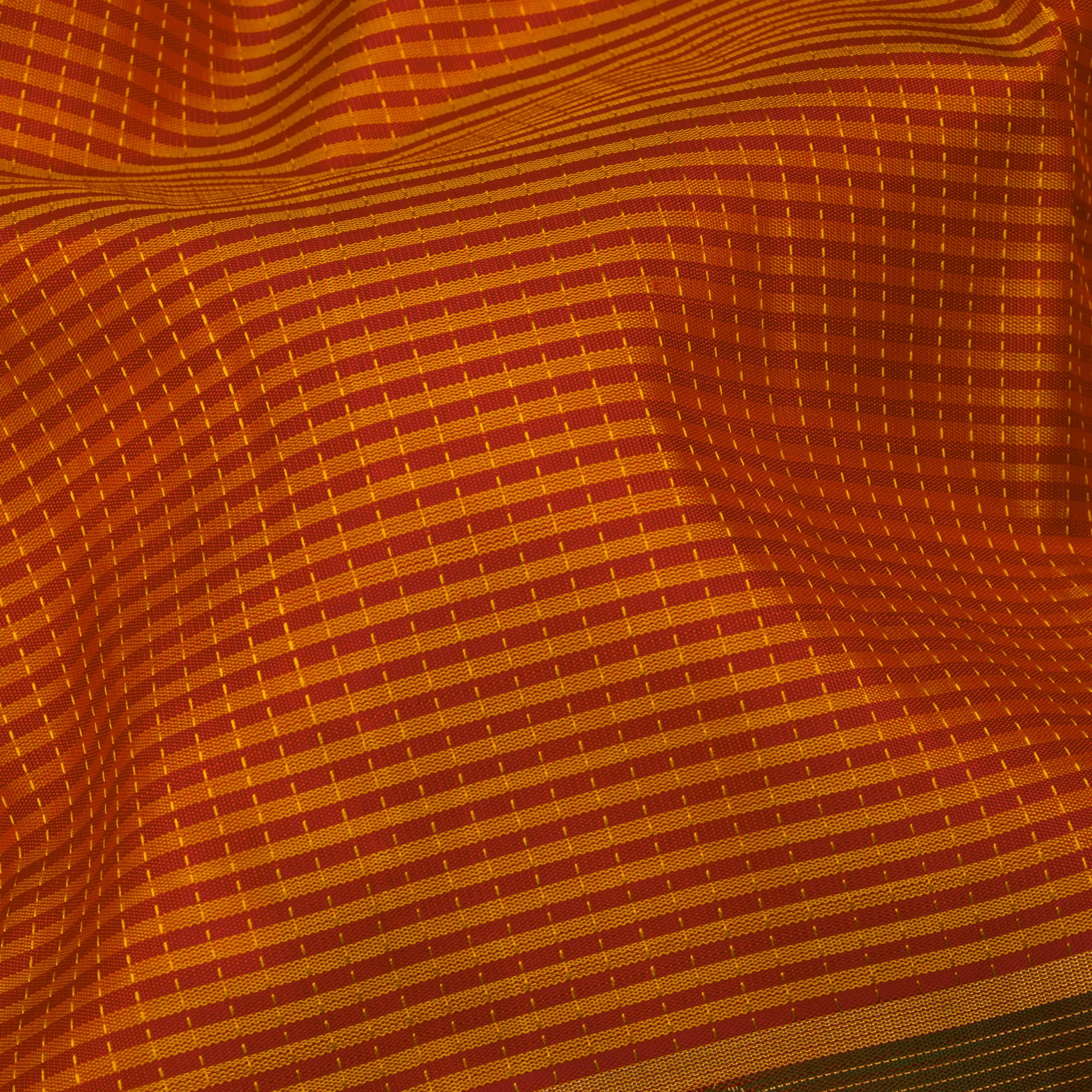 Kanakavalli Kanjivaram Silk Sari 25-599-HS001-01881 - Fabric View