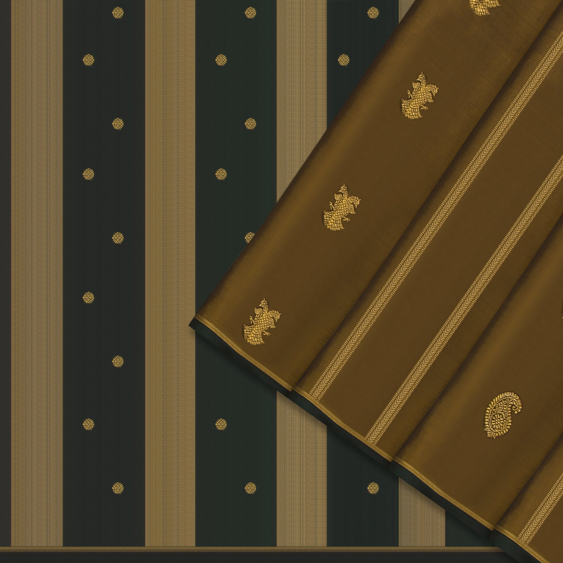 Kanakavalli Kanjivaram Silk Sari 25-599-HS001-02619 - Cover View