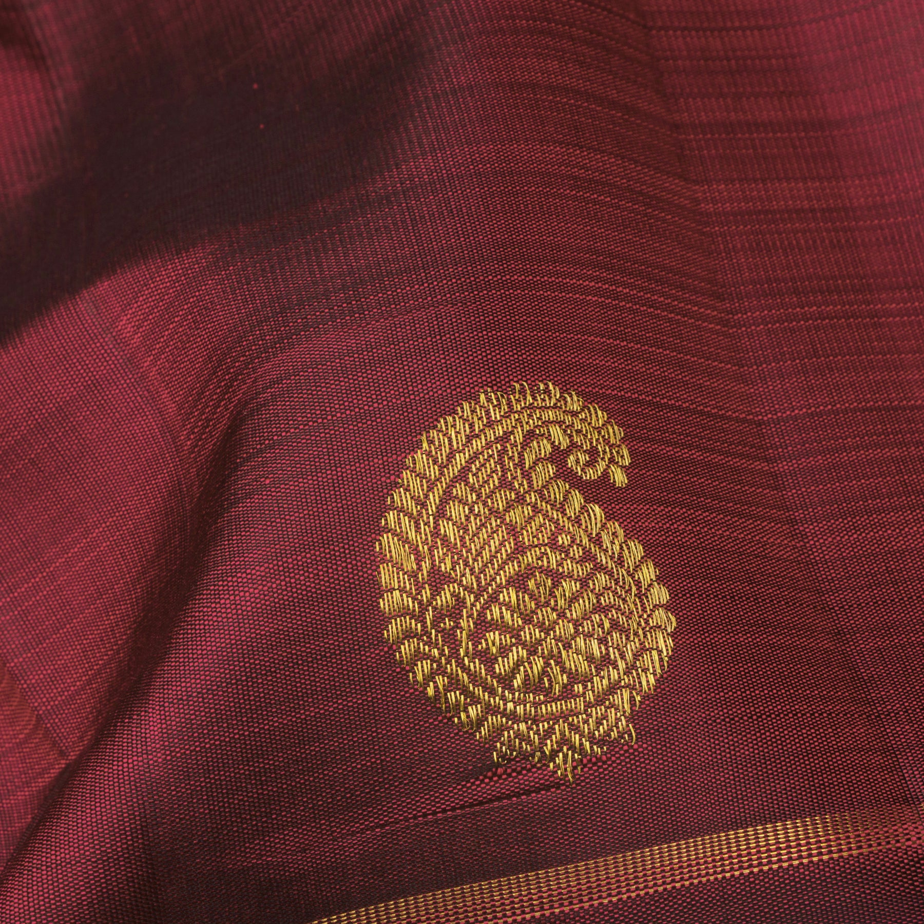 Kanakavalli Kanjivaram Silk Sari 25-599-HS001-03598 - Fabric View
