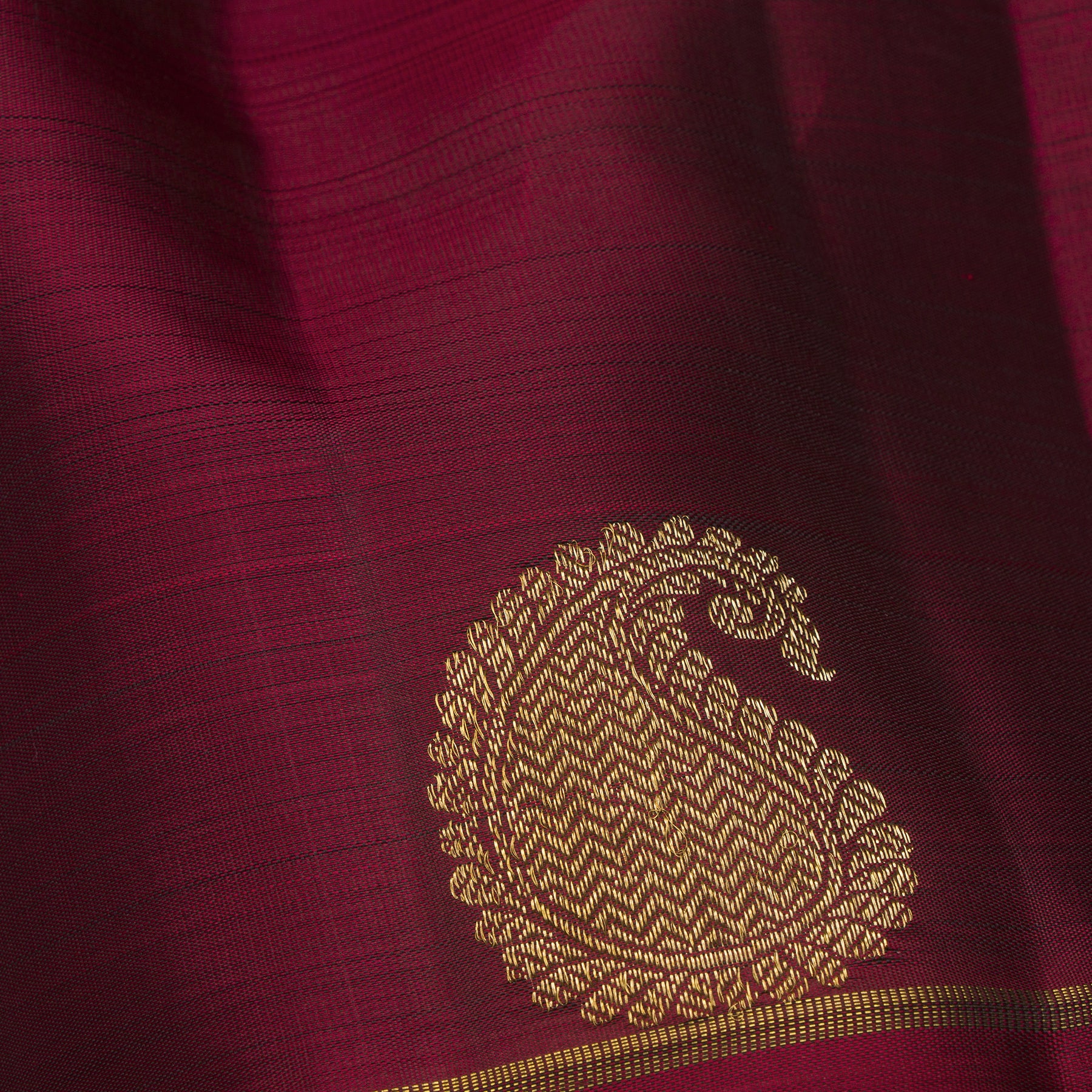 Kanakavalli Kanjivaram Silk Sari 25-599-HS001-03609 - Fabric View 