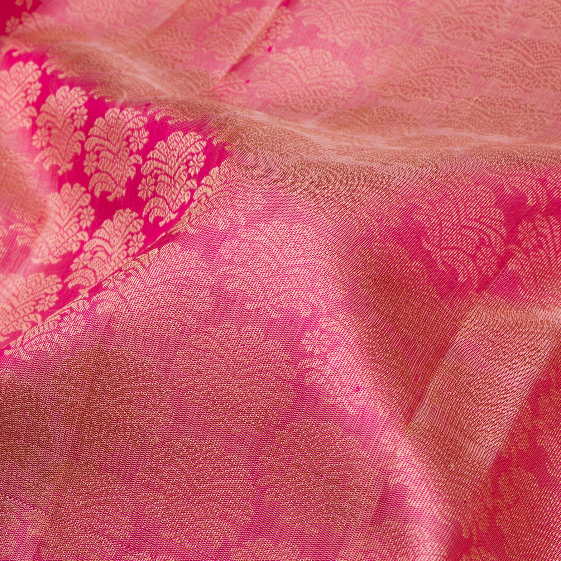 Kanakavalli Kanjivaram Silk Sari 25-599-HS001-03620 - Fabric View