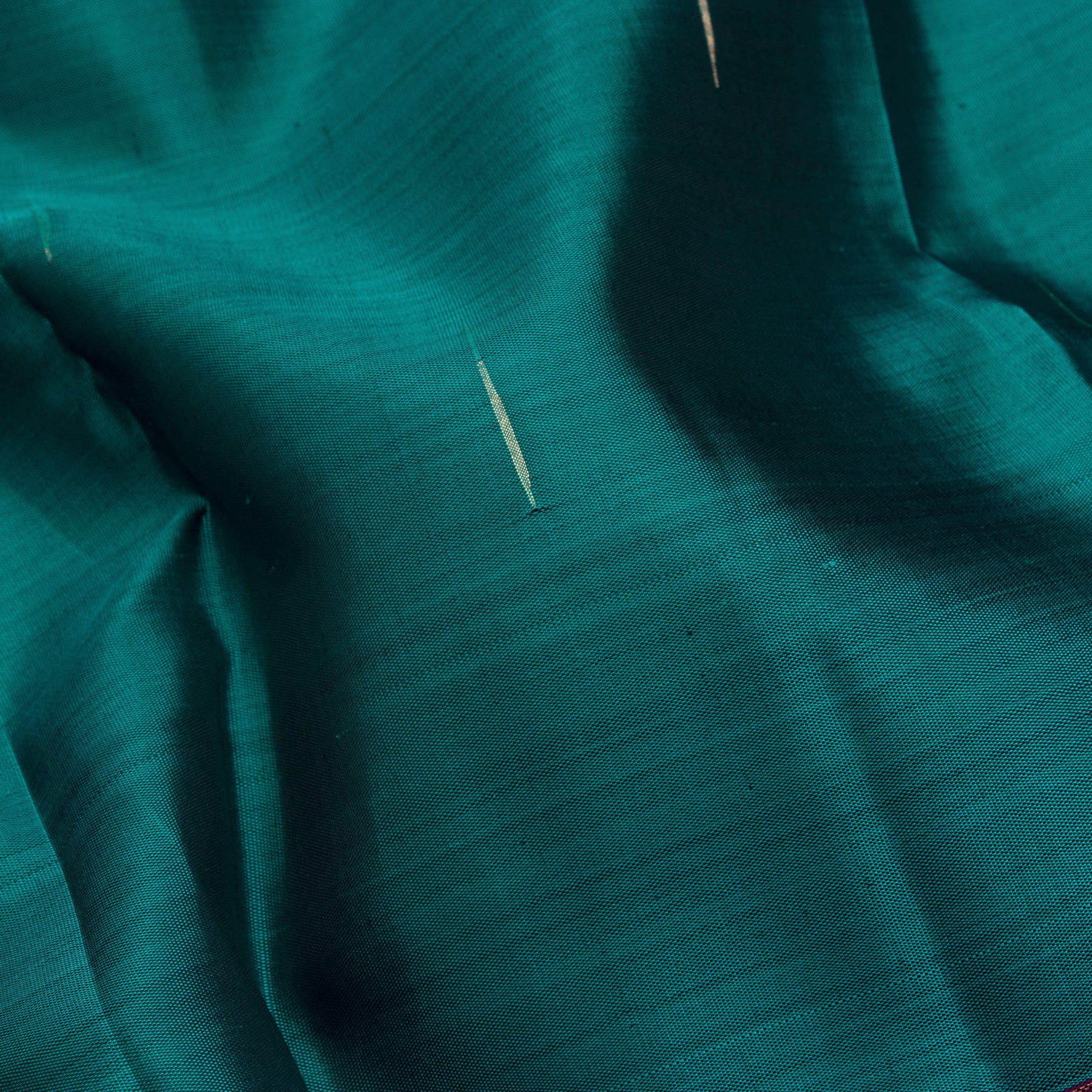 Kanakavalli Kanjivaram Silk Sari 25-599-HS001-03642 - Fabric View
