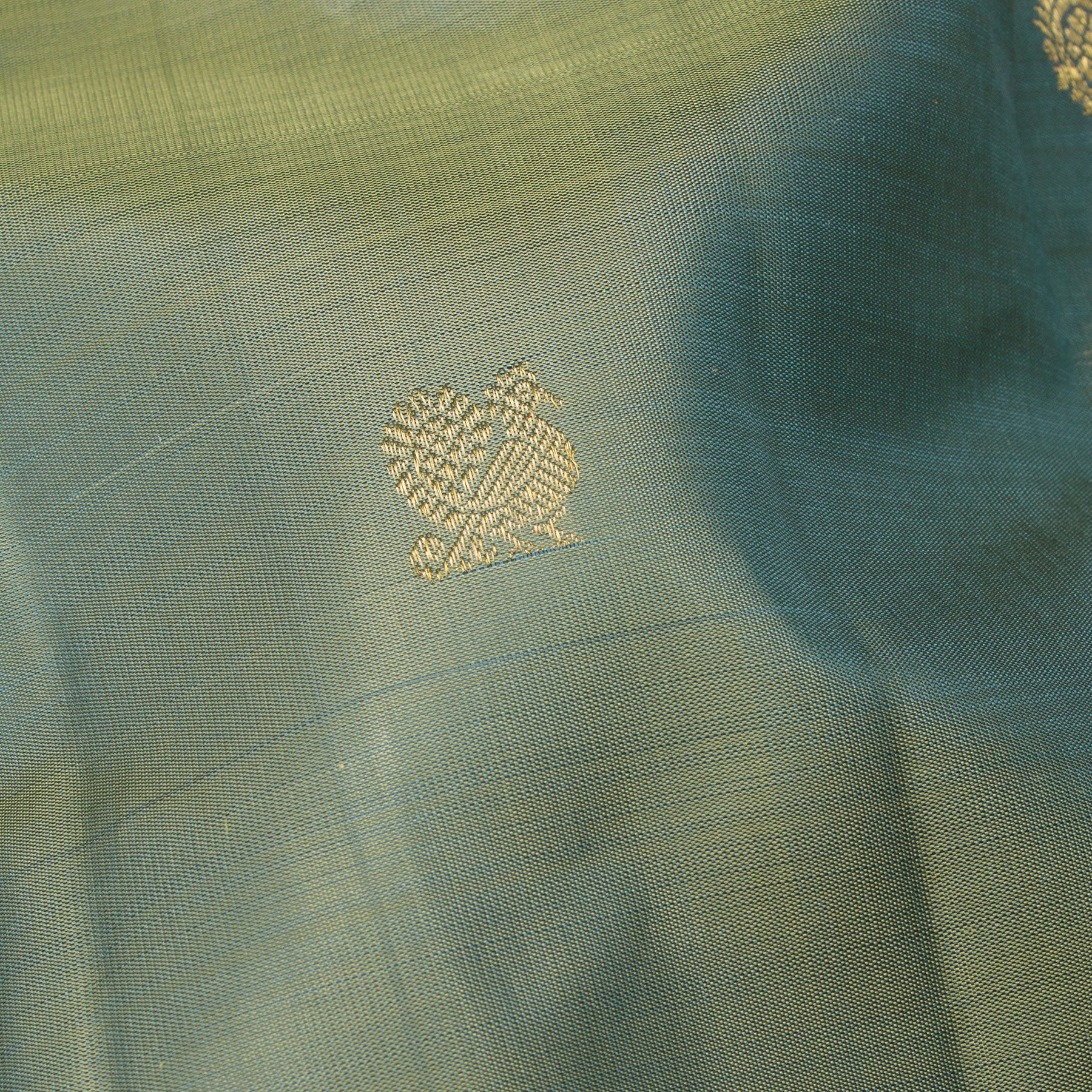 Kanakavalli Kanjivaram Silk Sari 25-599-HS001-03754 - Fabric View