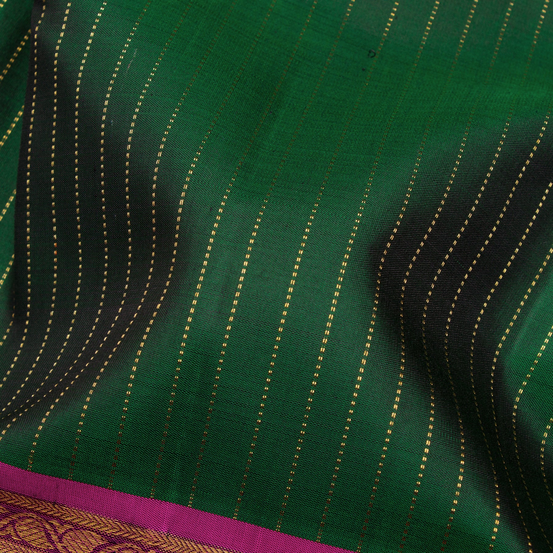 Kanakavalli Kanjivaram Silk Sari 25-599-HS001-05109 - Fabric View