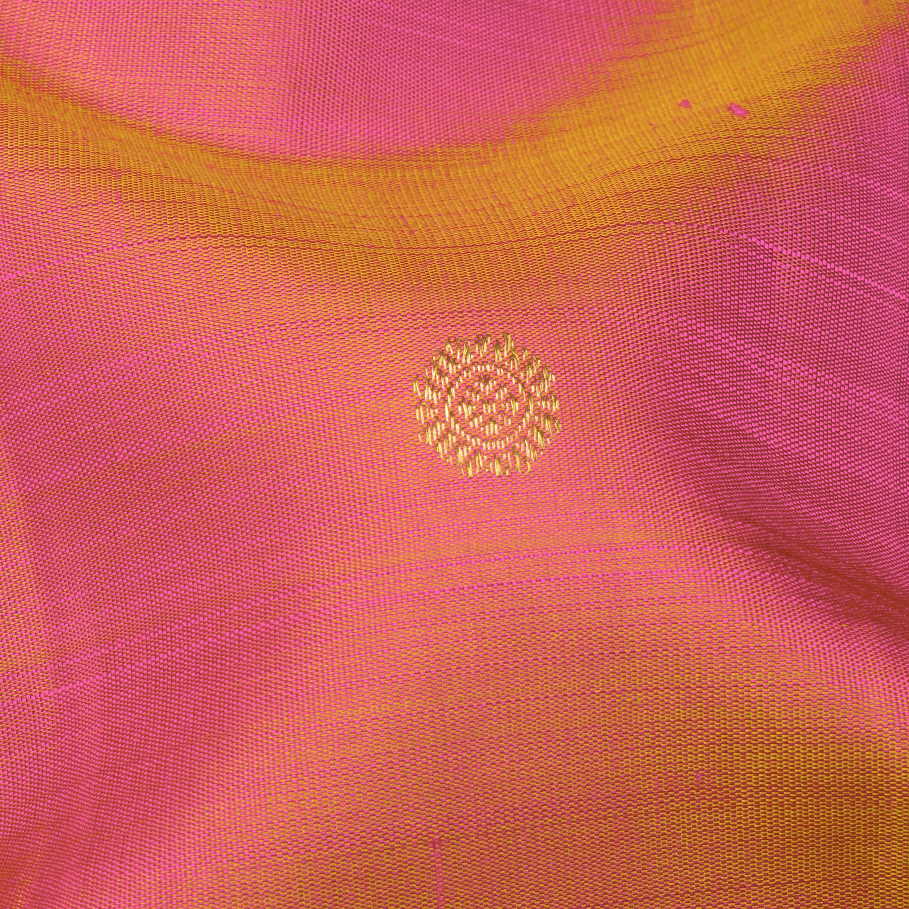 Kanakavalli Kanjivaram Silk Sari 25-599-HS001-09347 - Fabric View