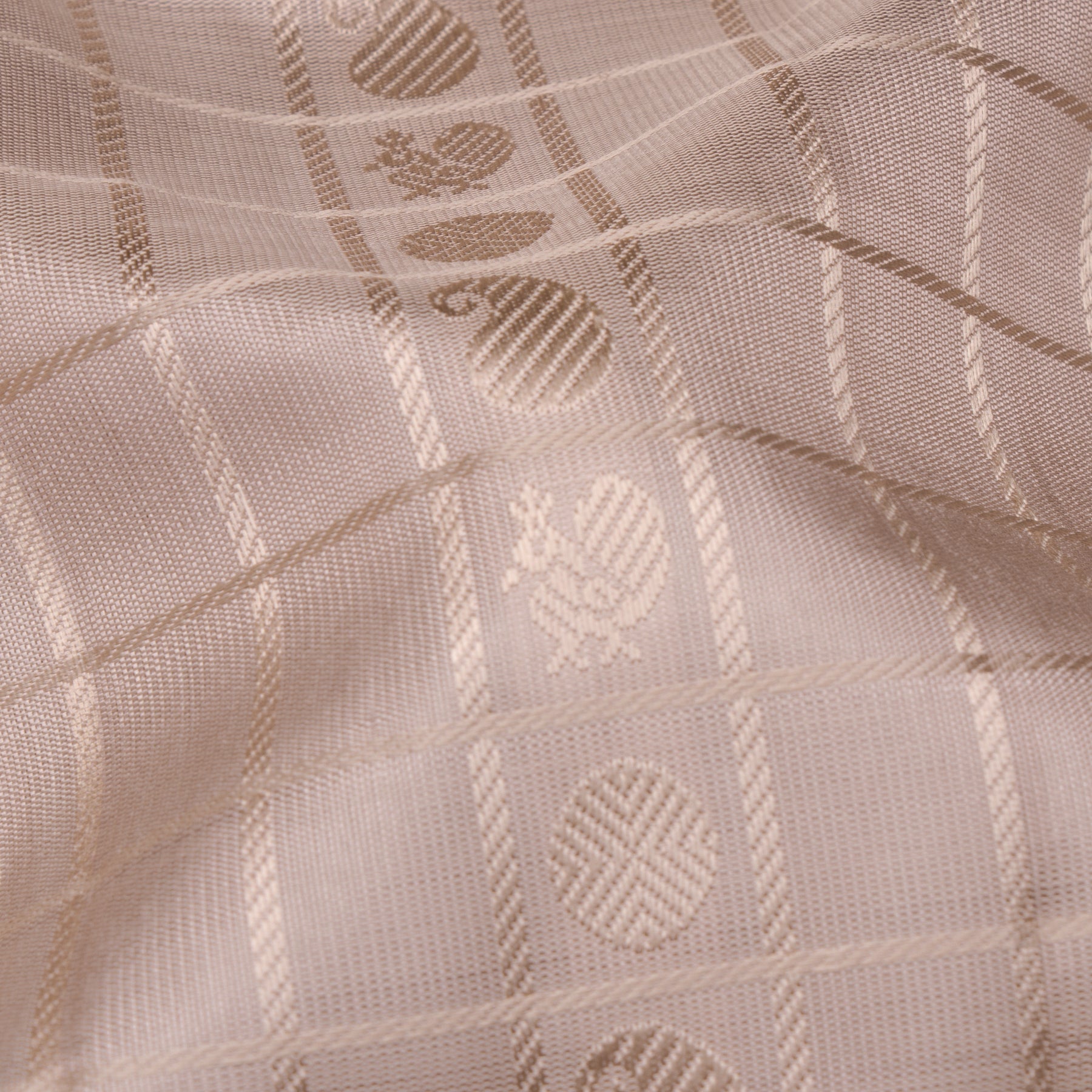 Kanakavalli Kanjivaram Silk Sari 25-599-HS001-09372 - Fabric View
