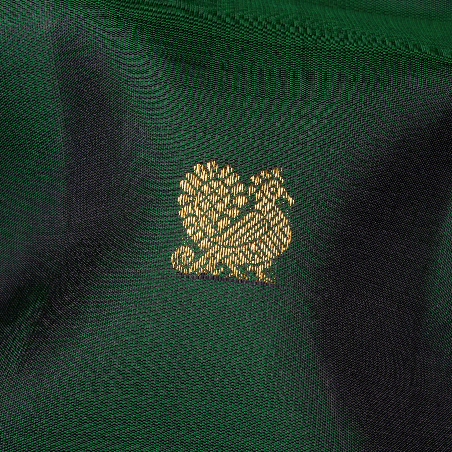 Kanakavalli Kanjivaram Silk Sari 25-599-HS001-09391 - Fabric View