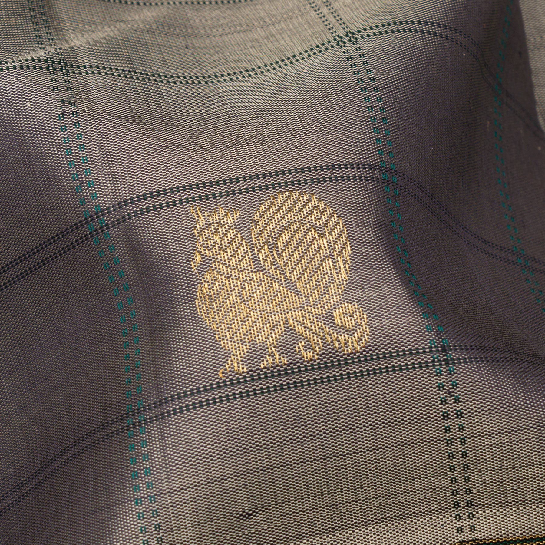 Kanakavalli Kanjivaram Silk Sari 25-599-HS001-09418 - Fabric View