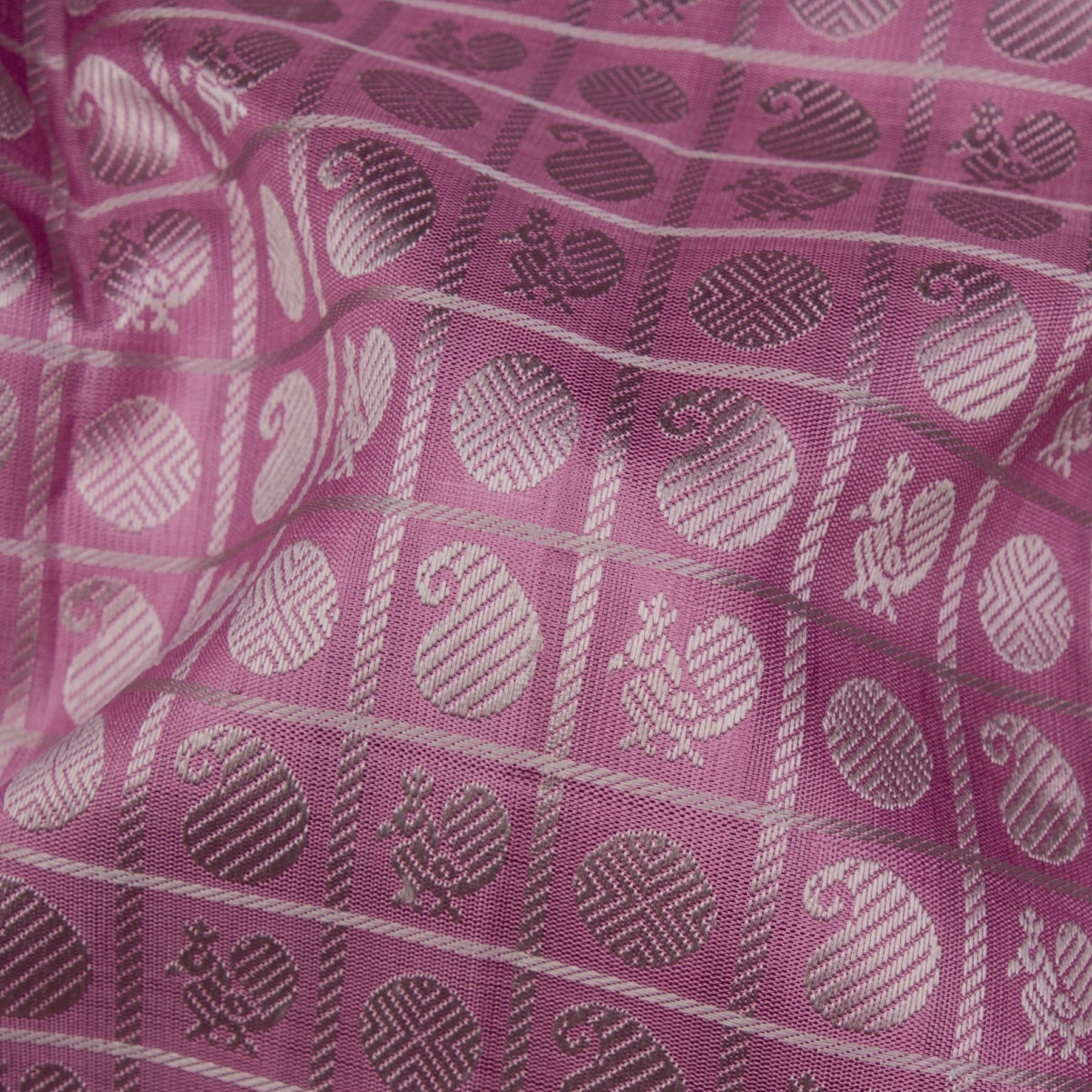 Kanakavalli Kanjivaram Silk Sari 25-599-HS001-09936 - Fabric View