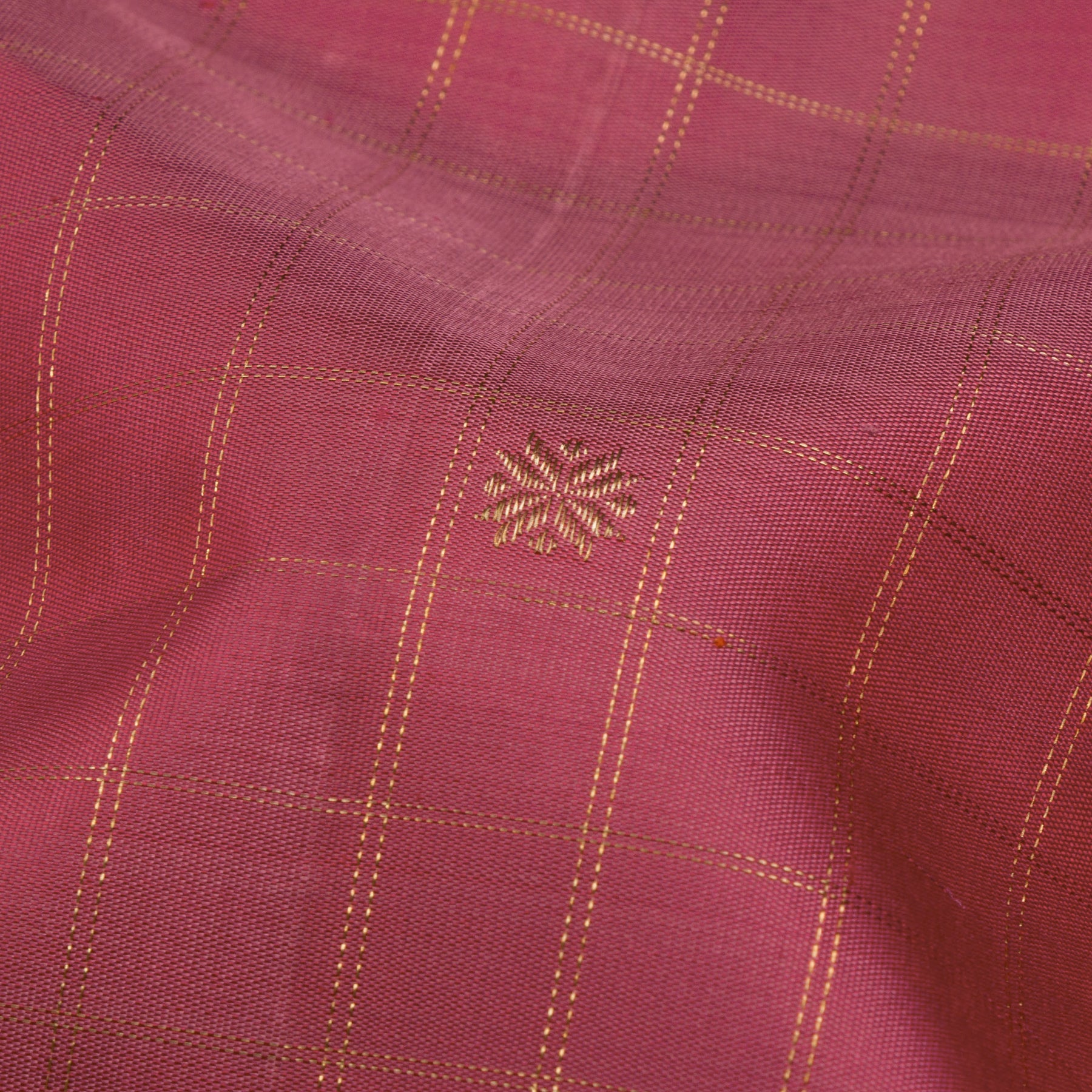 Kanakavalli Kanjivaram Silk Sari 25-599-HS001-10614 - Fabric View