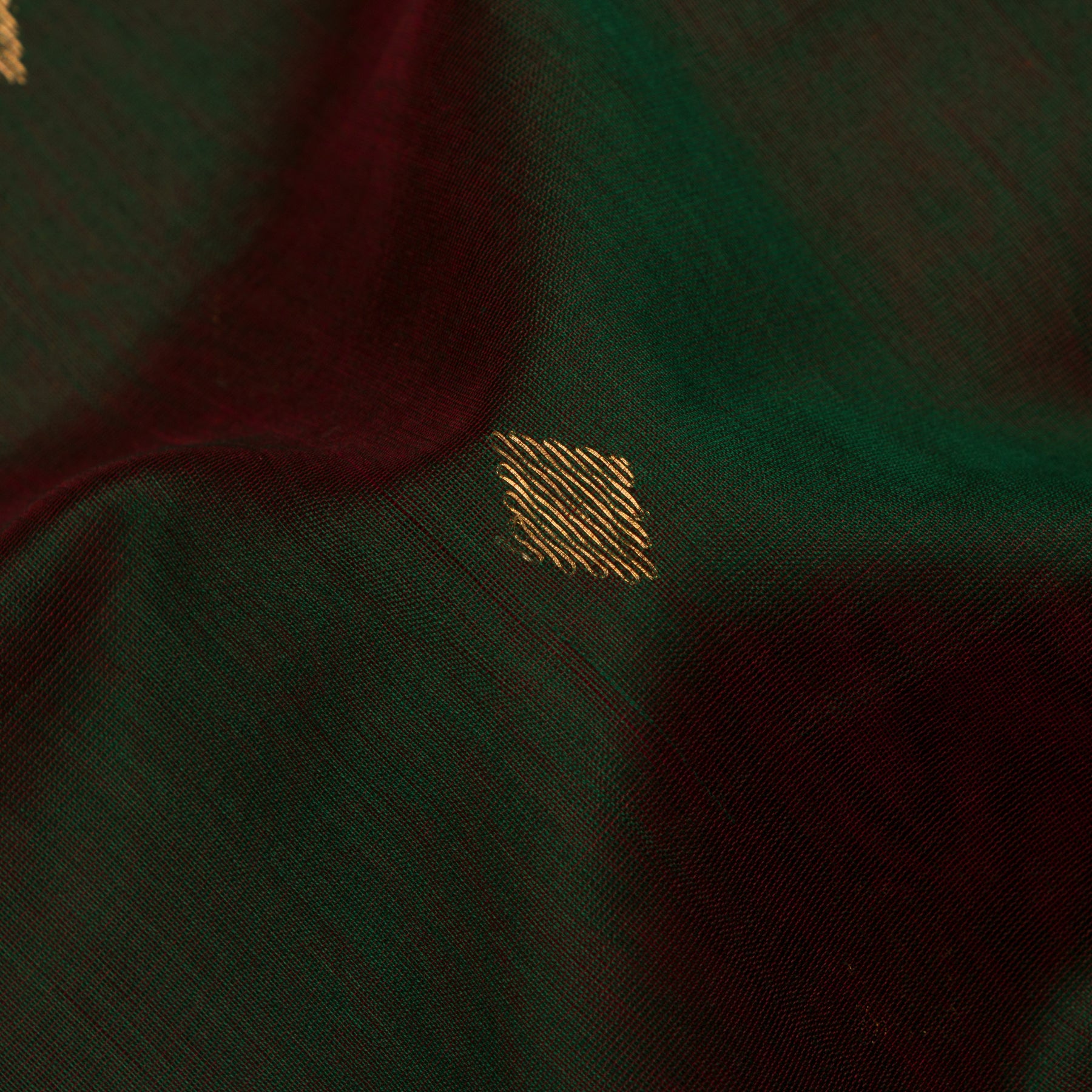 Kanakavalli Silk/Cotton Sari 25-610-HS005-04058 - Fabric View