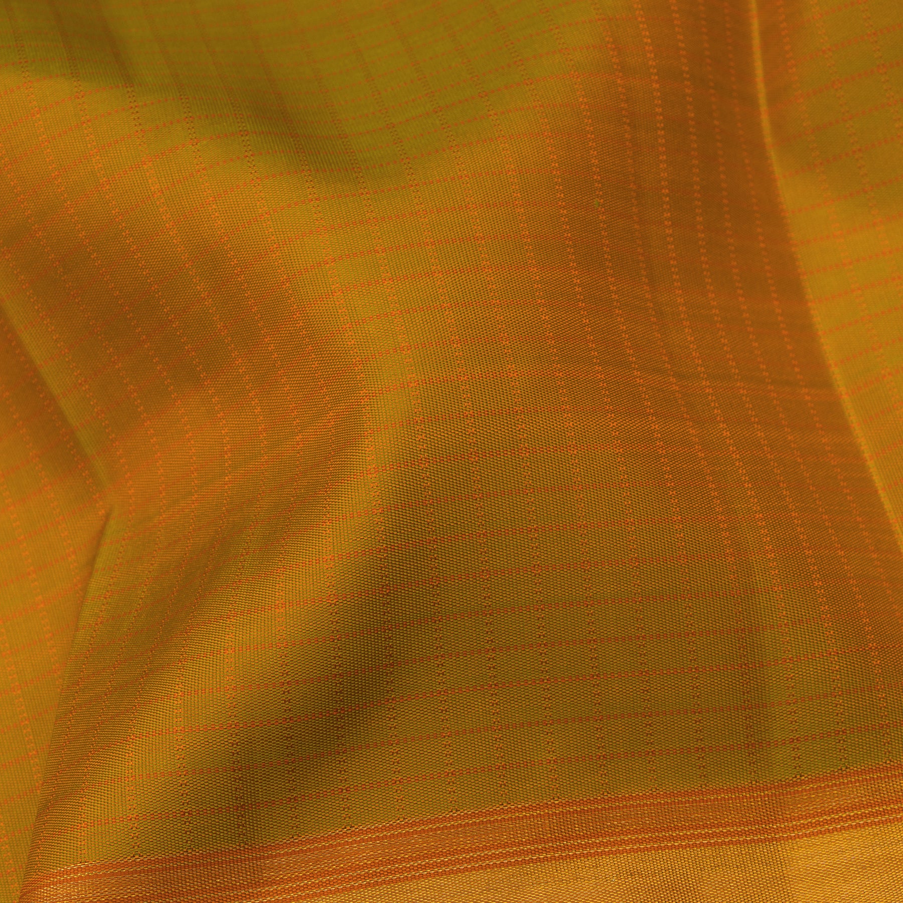 Kanakavalli Kanjivaram Silk Sari 25-611-HS001-01180 - Fabric View
