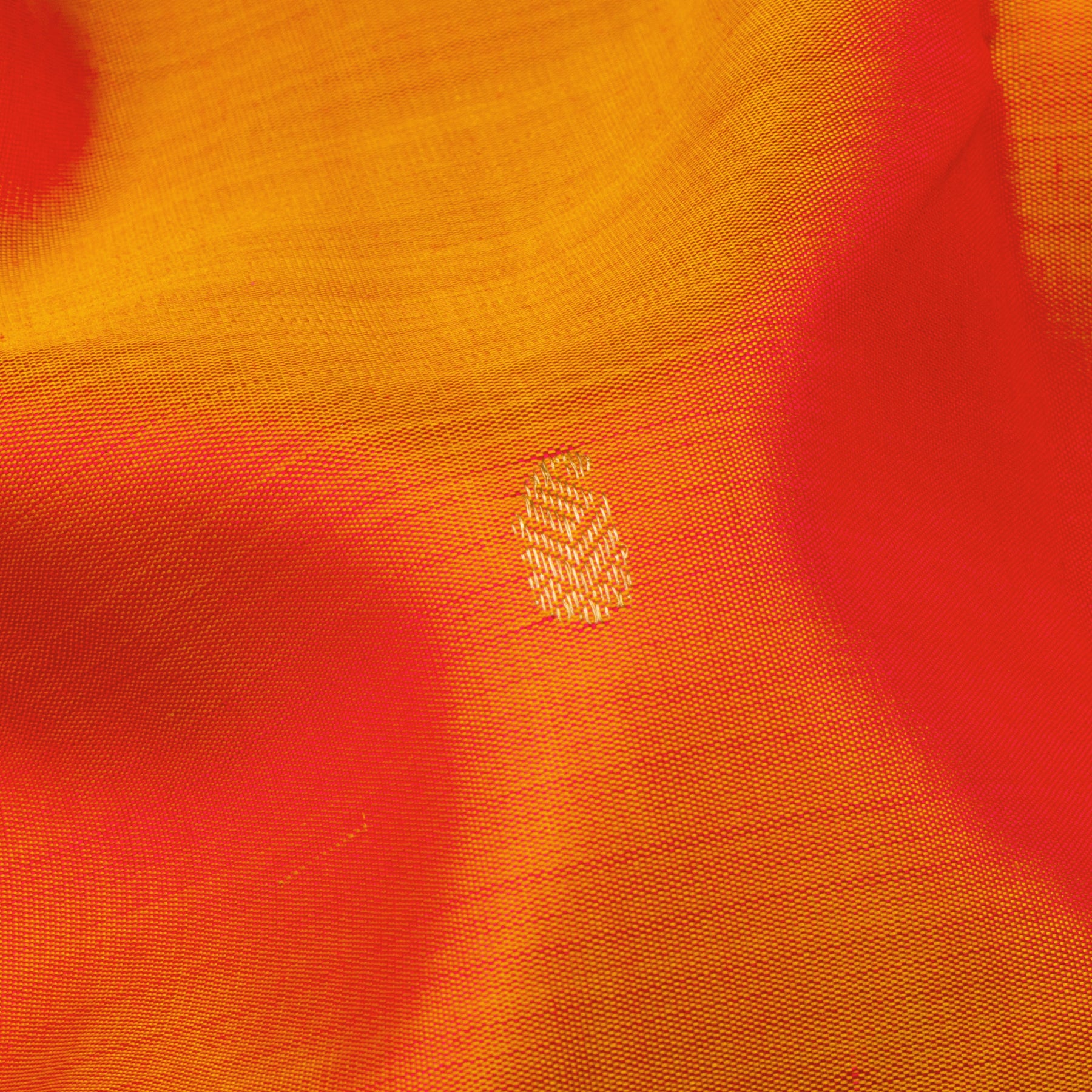 Kanakavalli Kanjivaram Silk Sari 25-611-HS001-01206 - Fabric View