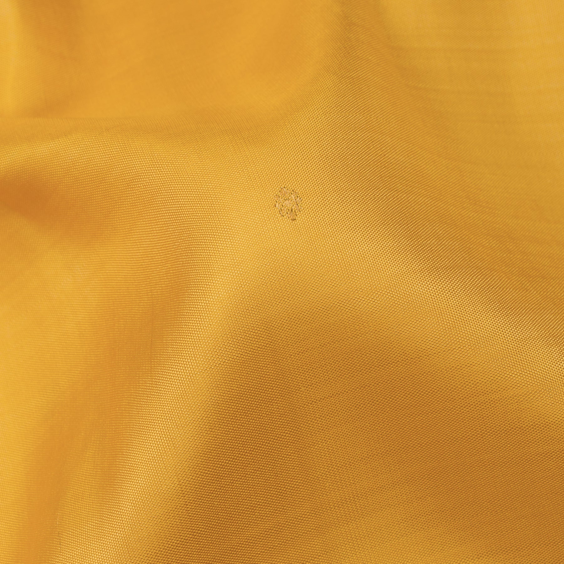 Kanakavalli Kanjivaram Silk Sari 25-611-HS001-03340 - Fabric View 