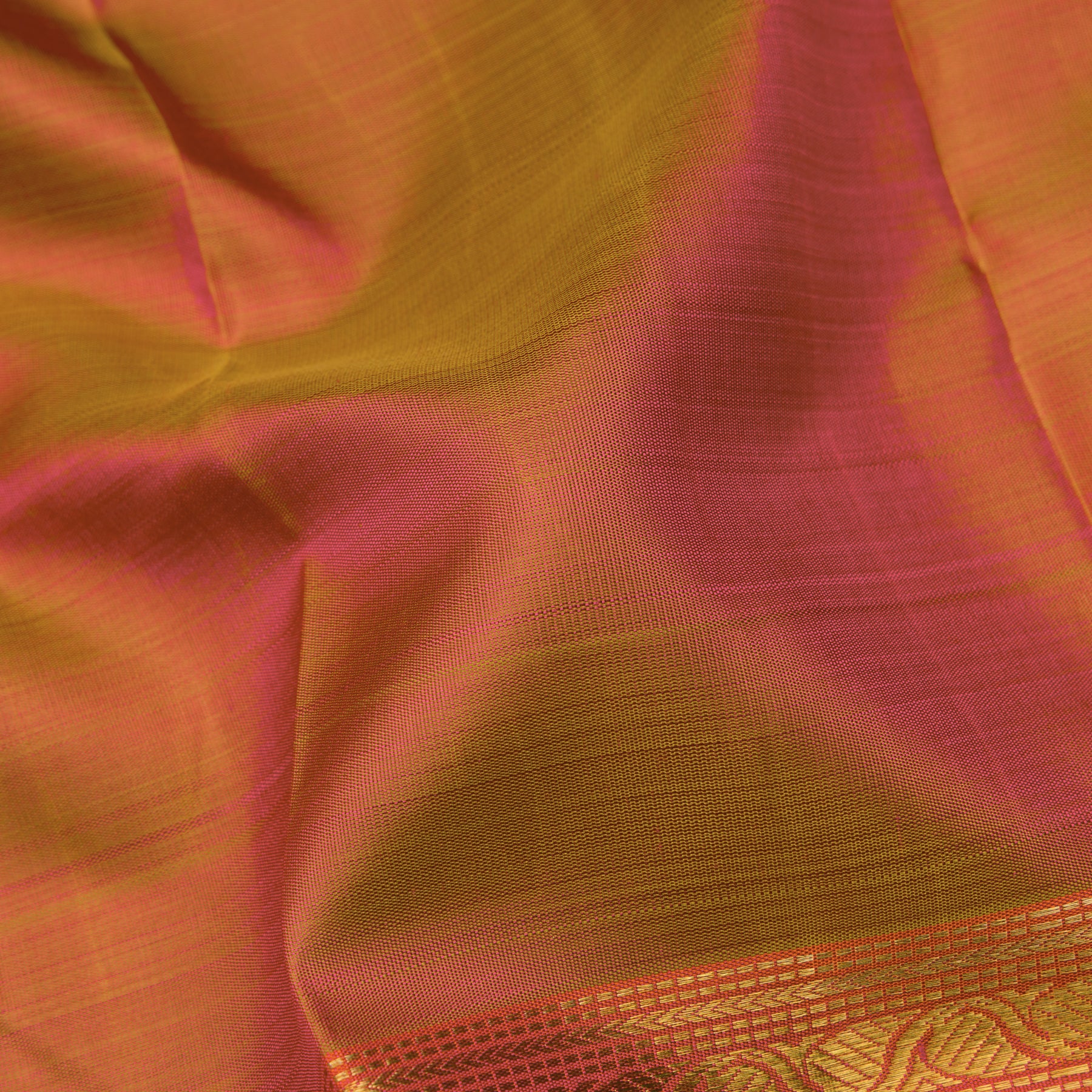 Kanakavalli Kanjivaram Silk Sari 25-611-HS001-04587 - Fabric View
