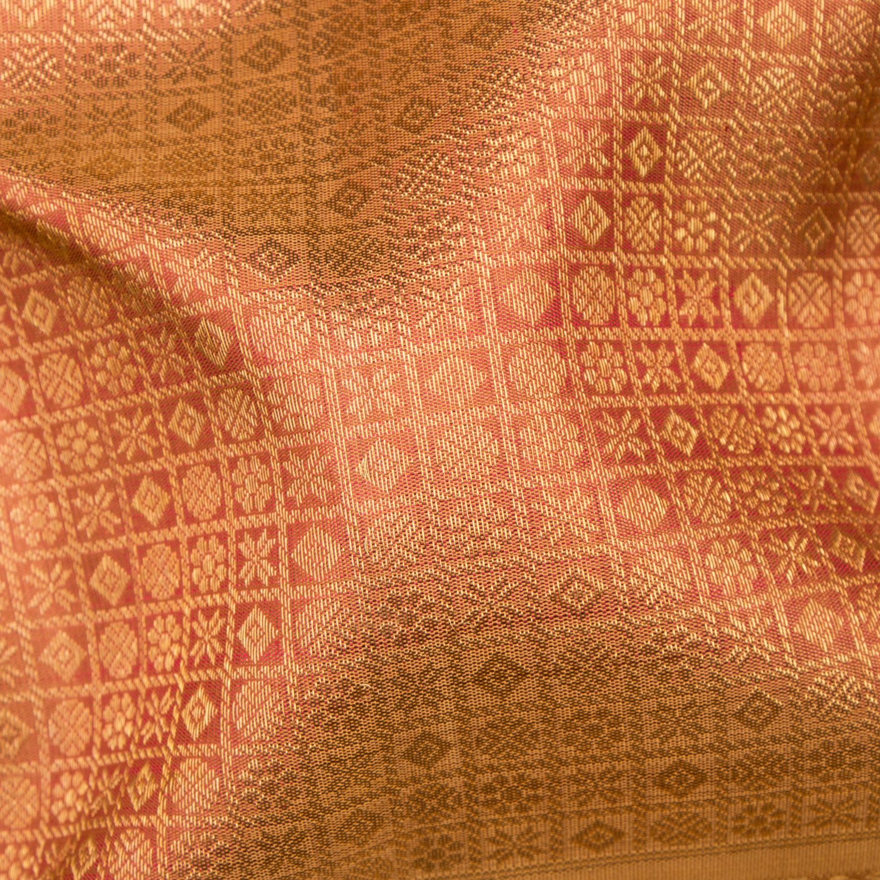 Kanakavalli Kanjivaram Silk Sari 25-611-HS001-06320 - Fabric View