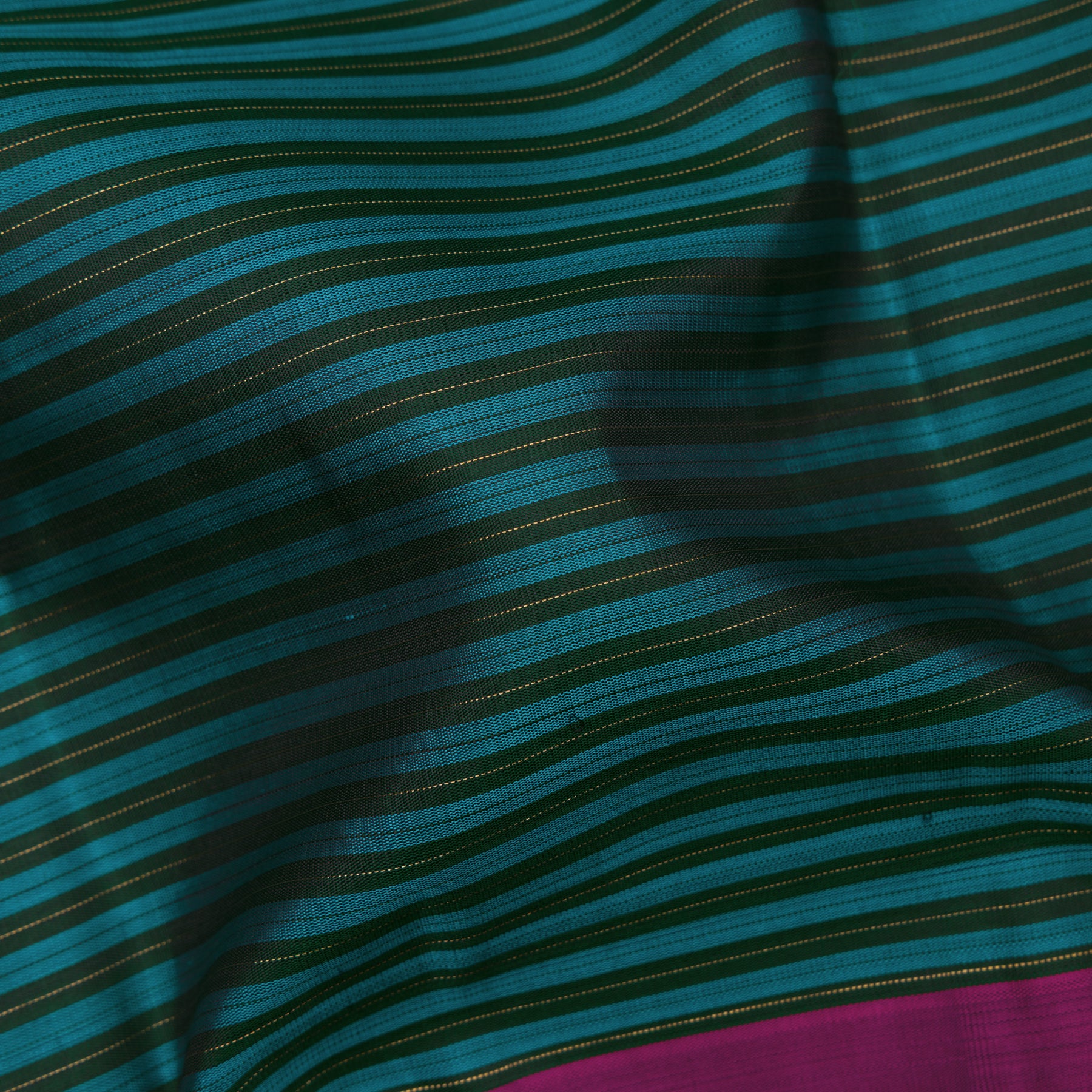Kanakavalli Kanjivaram Silk Sari 25-611-HS001-06881 - Fabric View