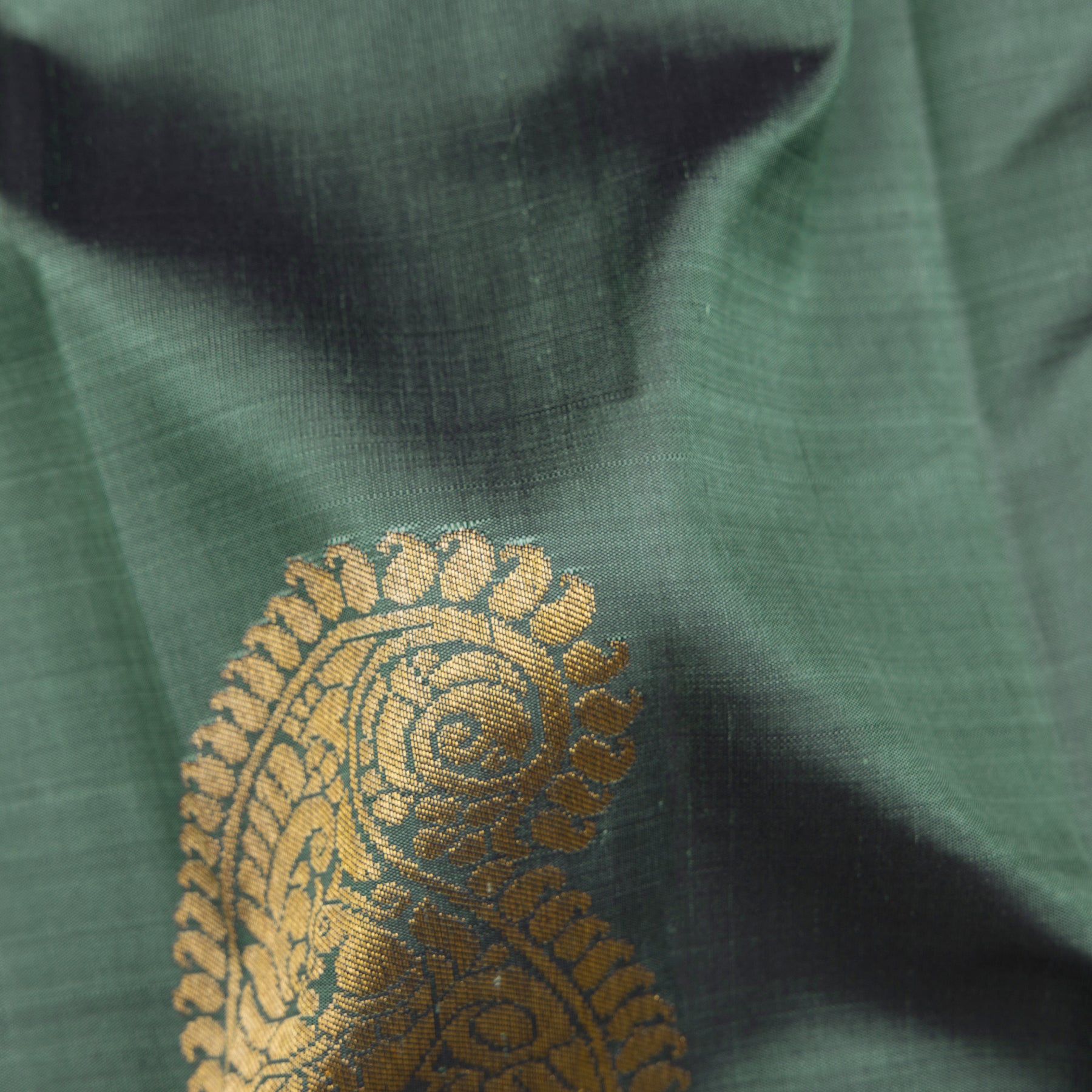 Kanakavalli Kanjivaram Silk Sari 25-611-HS001-06887 - Fabric View