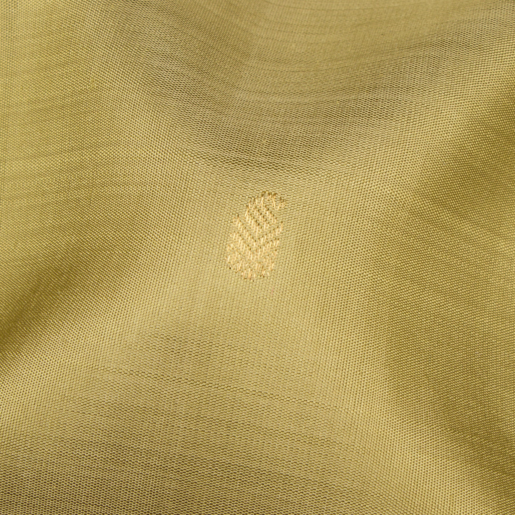 Kanakavalli Kanjivaram Silk Sari 25-611-HS001-08768 - Fabric View