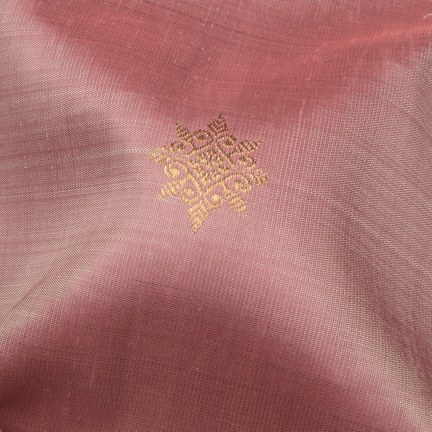 Kanakavalli Kanjivaram Silk Sari 25-615-HS001-00433 - Fabric View