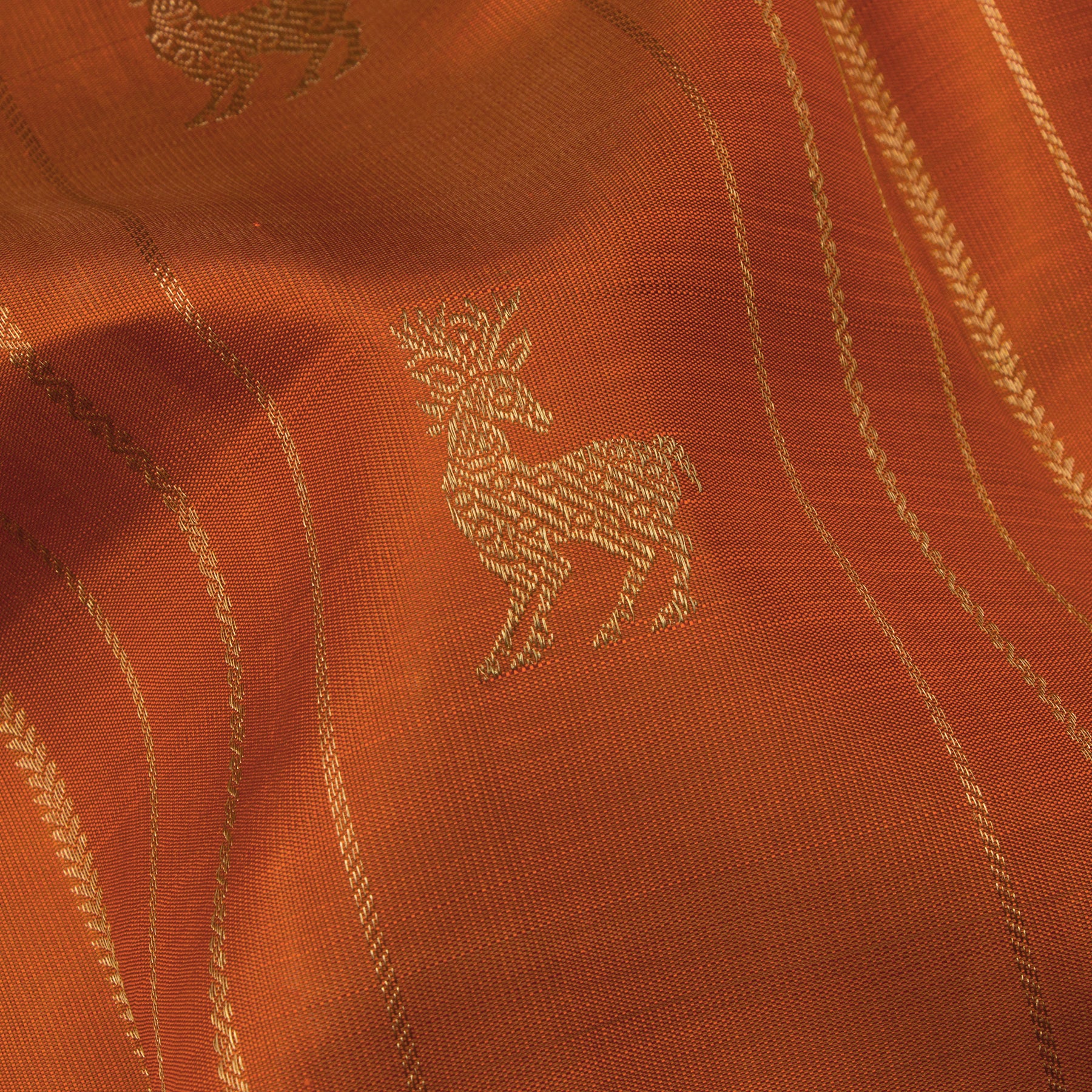 Kanakavalli Kanjivaram Silk Sari 25-615-HS001-01162 - Fabric View