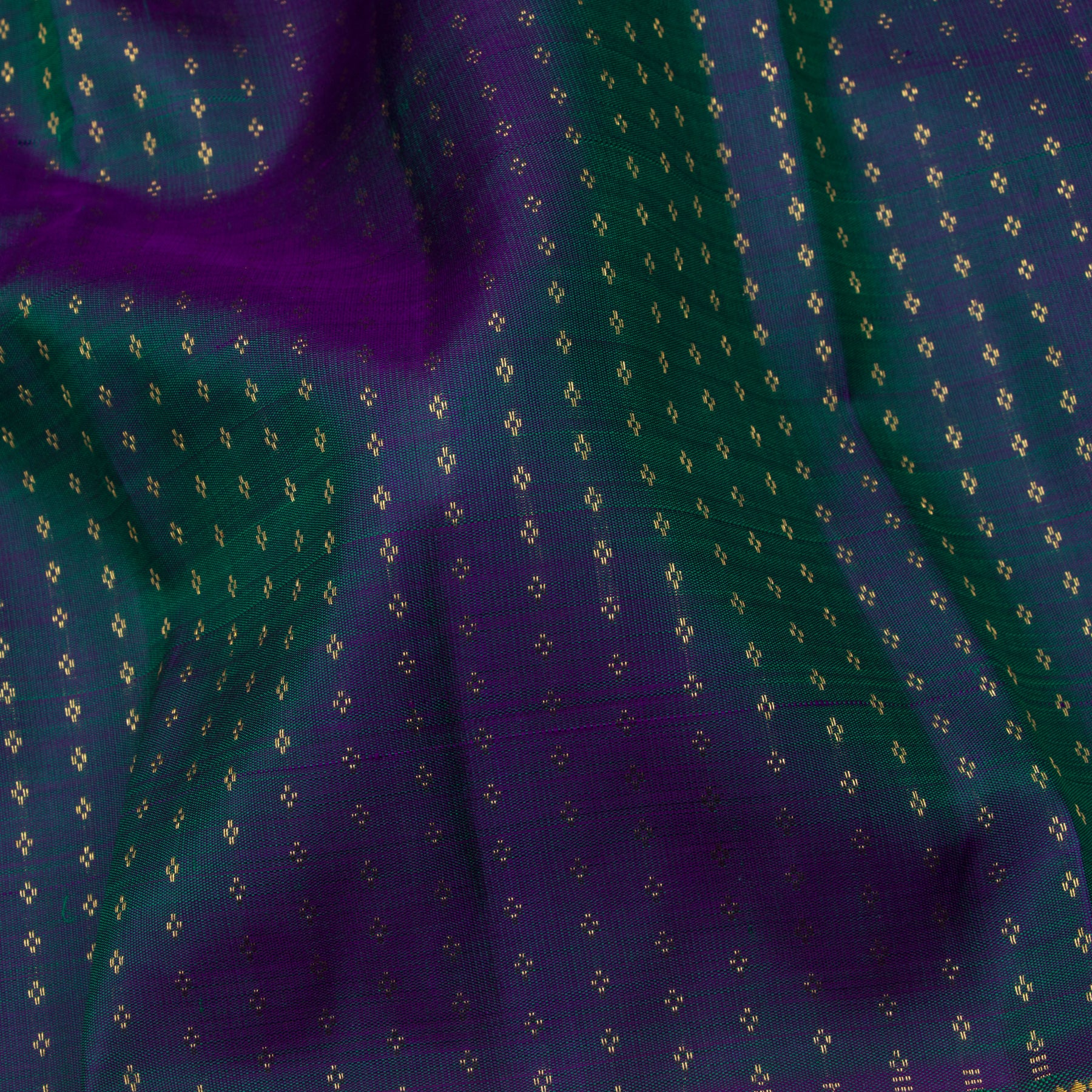 Kanakavalli Kanjivaram Silk Sari 25-615-HS001-01964 - Fabric View