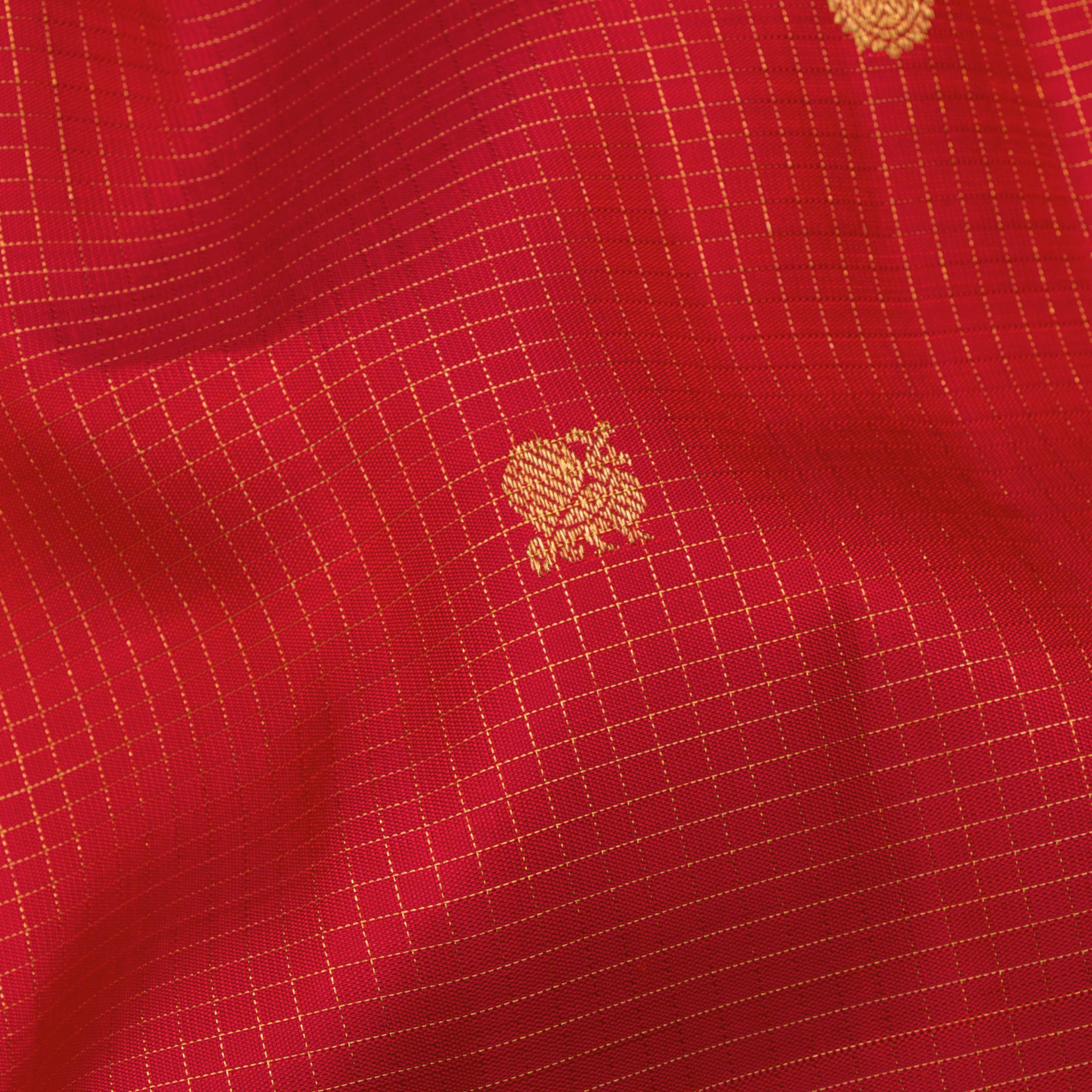 Kanakavalli Kanjivaram Silk Sari 25-615-HS001-02640 - Fabric View