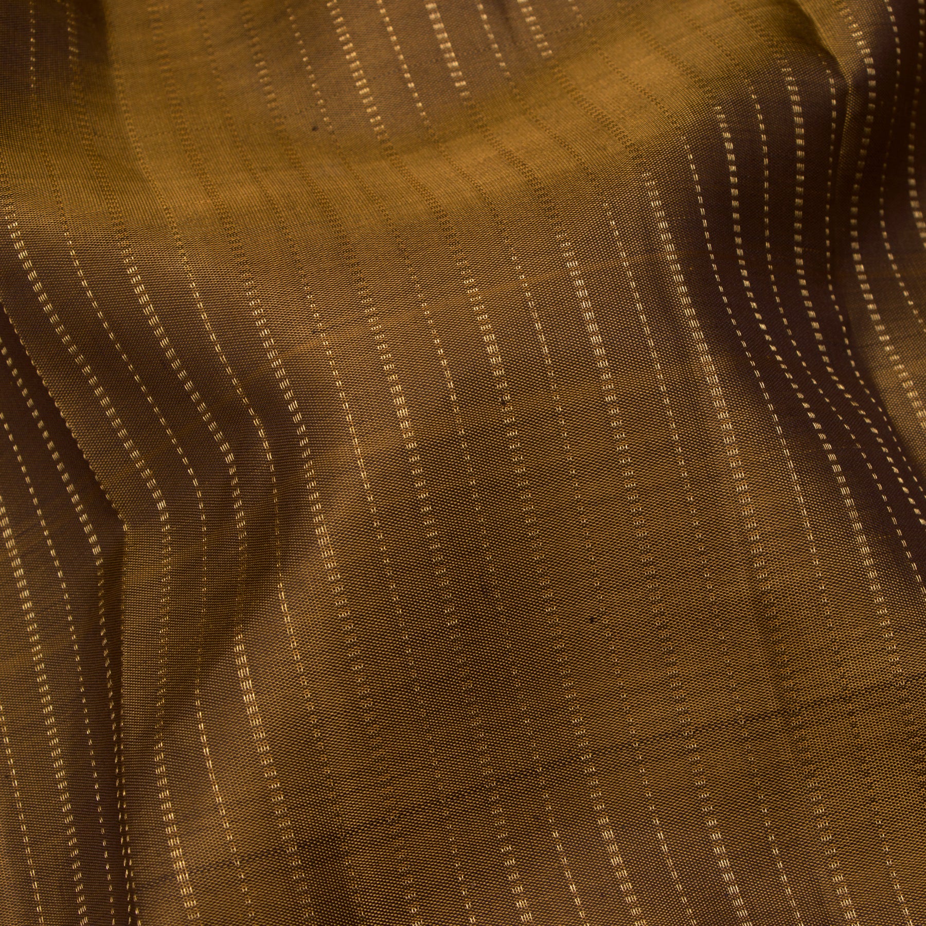 Kanakavalli Kanjivaram Silk Sari 25-615-HS001-02668 - Fabric View
